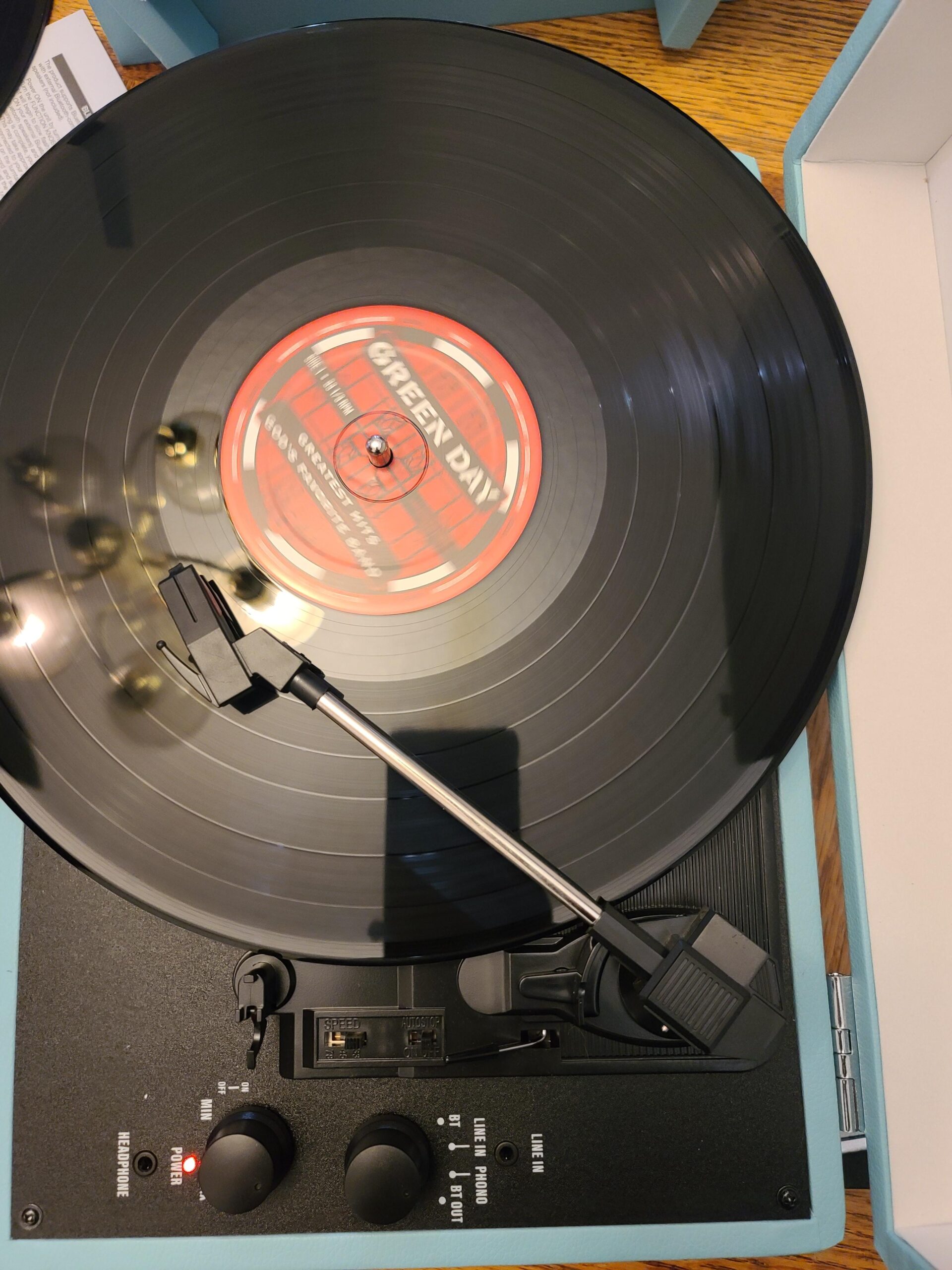 Victrola Journey+ Signature Turntable Record Player - 33-1/3, 45 & 78 RPM Suitcase Vinyl Record Player, Bluetooth Connectivity & Built-in Speakers, Stereo RCA Output, Linen Finish (Cream) customer photo 1