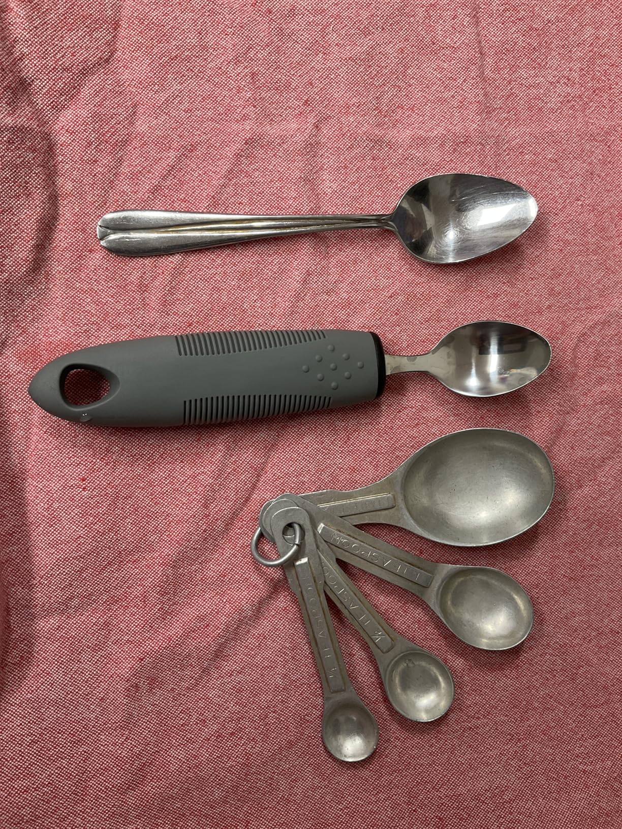 Adaptive Utensils 4pcs For Hand Tremors, Elderly, Arthritis, Parkinsons-Built Up Utensils For Adults 2.5oz Each, Silverware Set With Handle, Flatware Cutlery Set For Seniors customer photo 2