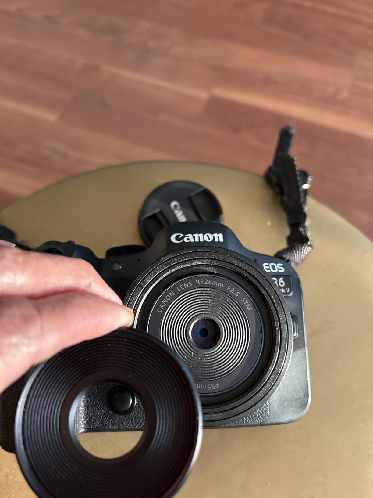 RF28mm F2.8 STM Lens, RF Mount, Wide-Angle, for Full-Frame Cameras customer photo 1