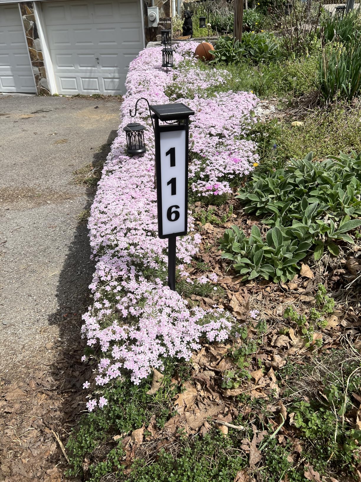 Solar Illuminated LED Lighted Address Sign, House Numbers for Outside Yard Home, Numbers Plaque Outdoor Waterproof, Black customer photo 2