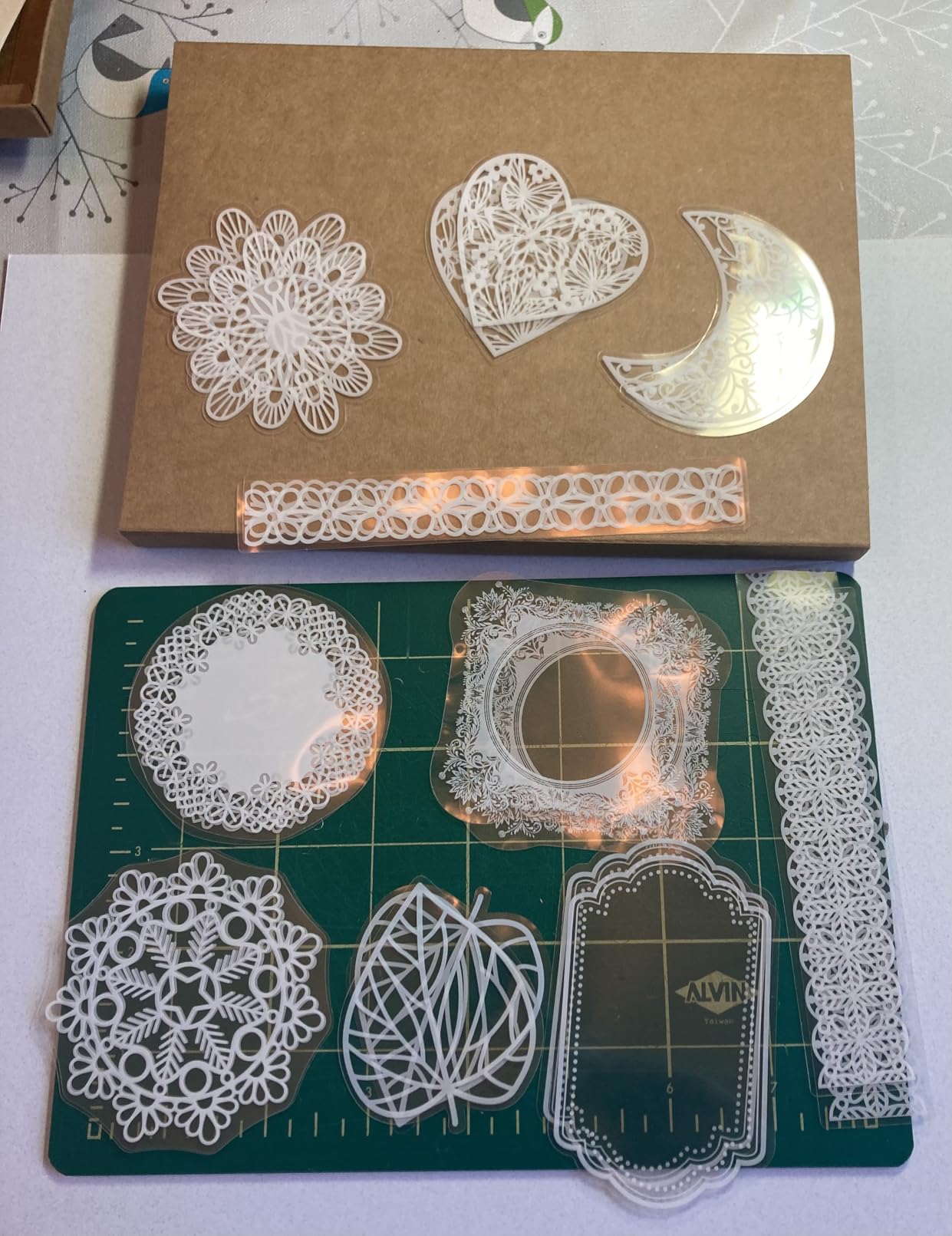 Teniinet 260 PCS Vintage Scrapbooking Supplies Aesthetic Journaling Kit, Large Collection for Bullet Junk Journals, Arts Craft Collage, Ephemera Adults, Beginners, Girls Teenage School Style (Flowers) customer photo 1