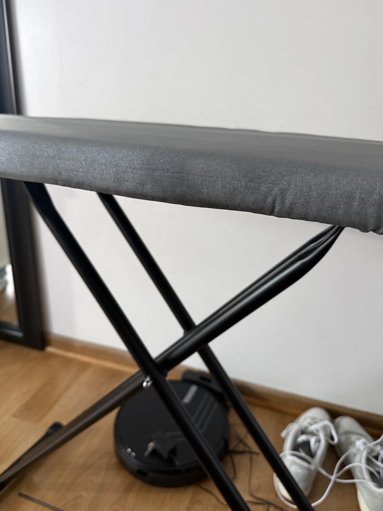 Deluxe Ironing Board with Heat Resistant Cover and Thicken Felt Pad, Heavy Sturdy Legs, Full Size Hanger Iron Board, Foldable (L-Grey) customer photo 1