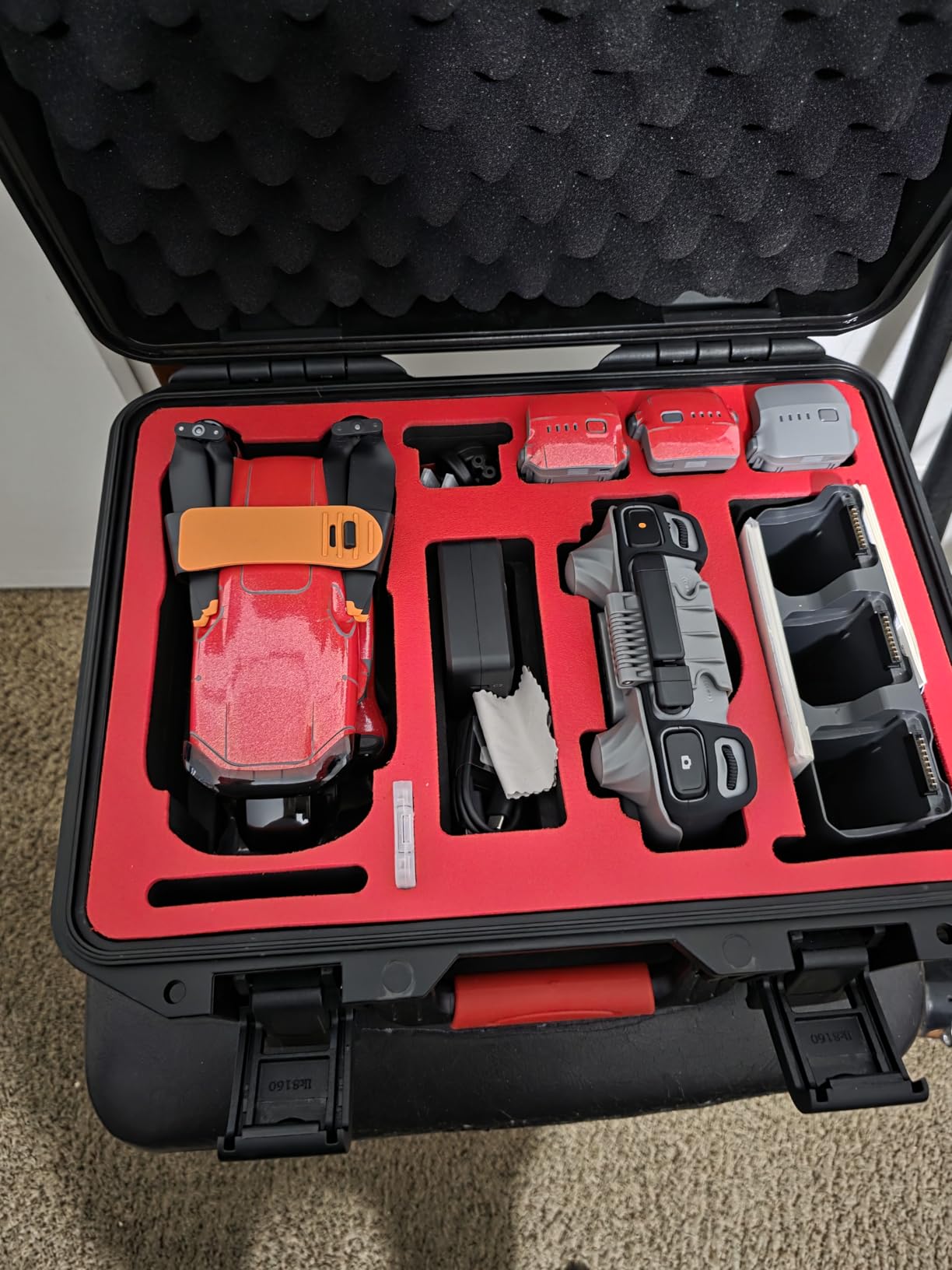 Air 3 (DJI RC-N2), Drone with Medium Tele & Wide-Angle Dual Primary Cameras, 46-Min Max Flight Time, Omnidirectional Obstacle Sensing, 48MP Photos, 4K/60fps HDR, Compliance with FAA Remote ID customer photo 2