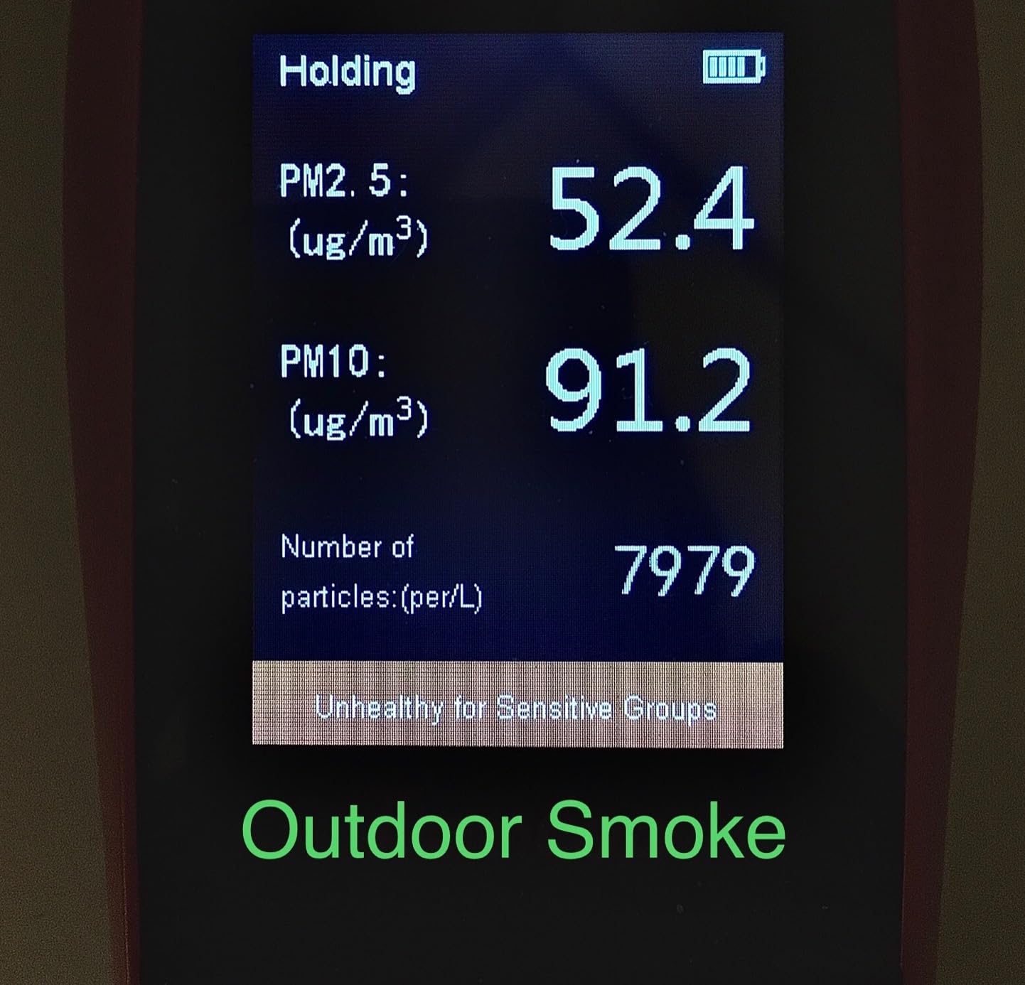 Temtop Air Quality Monitor Professional PM2.5 PM10 Particle Counter, Formaldehyde, Temperature, Humidity, AQI Tester for Indoor/Outdoor Air Pollution Detection w/Data Export customer photo 2