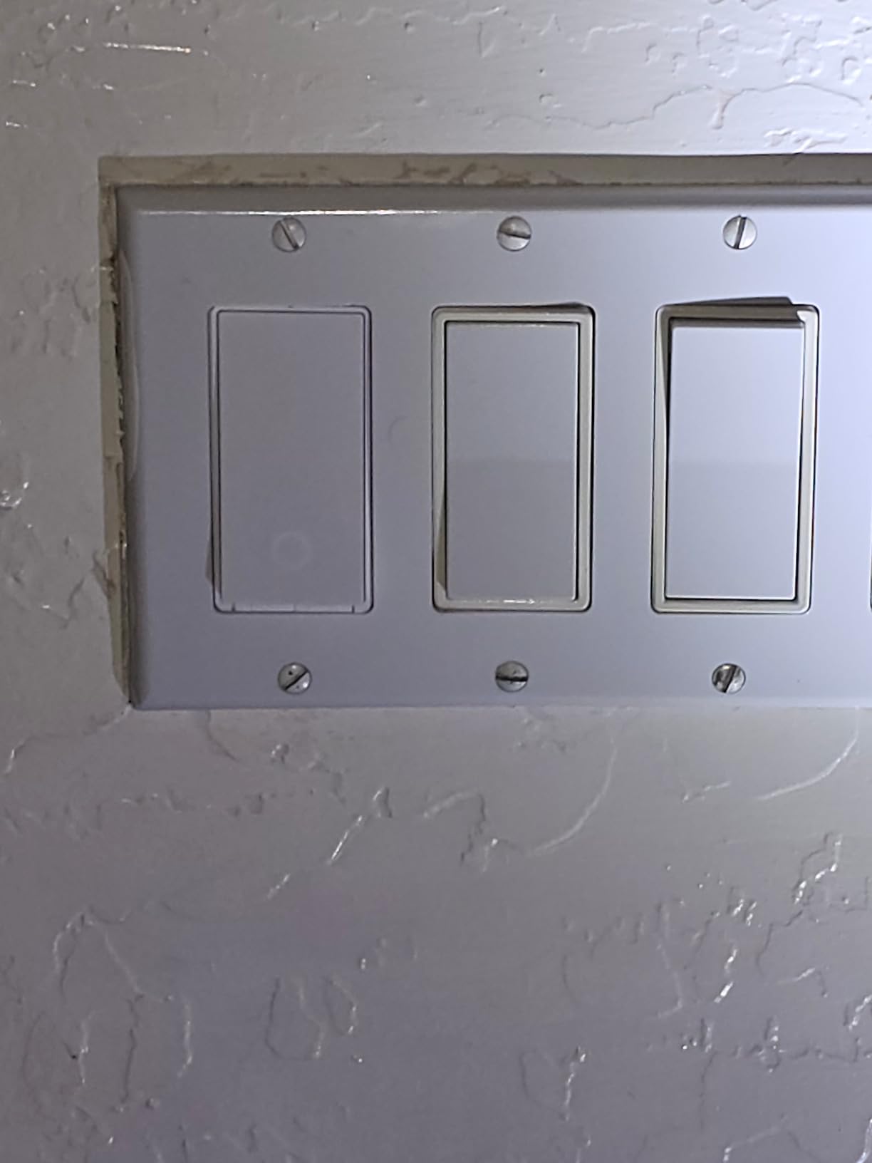 Kasa Matter Smart Light Switch: Voice Control w/Siri, Alexa & Google Assistant, UL Certified, Timer & Schedule, Easy Guided Install, Neutral Wire Required, Single Pole, 2.4GHz Wi-Fi, 3-Pack customer photo 2