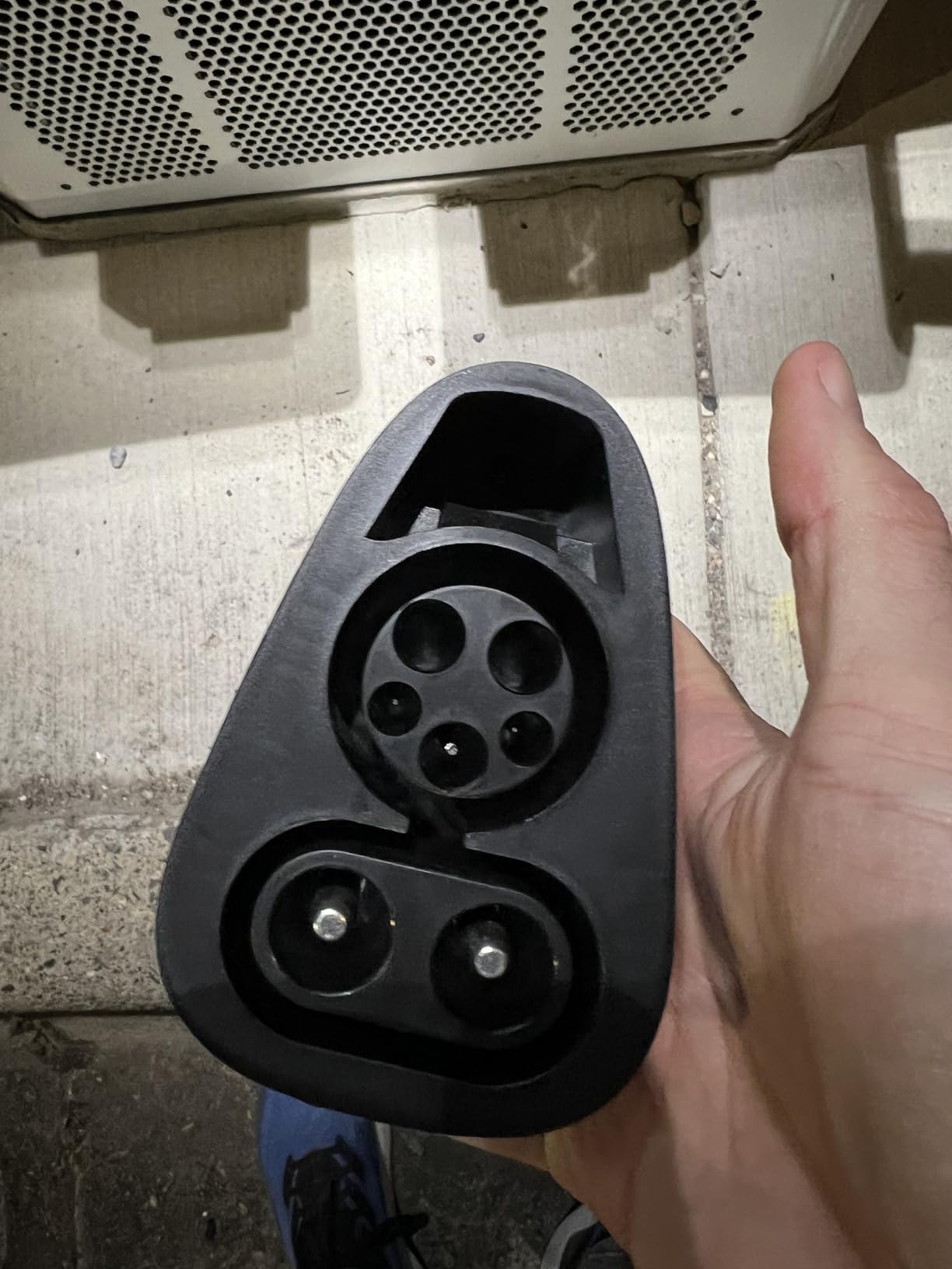 LENZ CCS1 to NACS Charging Adapter, Charge NACS-Port EVs at CCS1 DC Fast Charge Stations - Compatible with 2021+ Tesla and 2026+ Hyundai, Kia, Rivian, Toyota and More - SGS Listed to UL 2251 customer photo 2