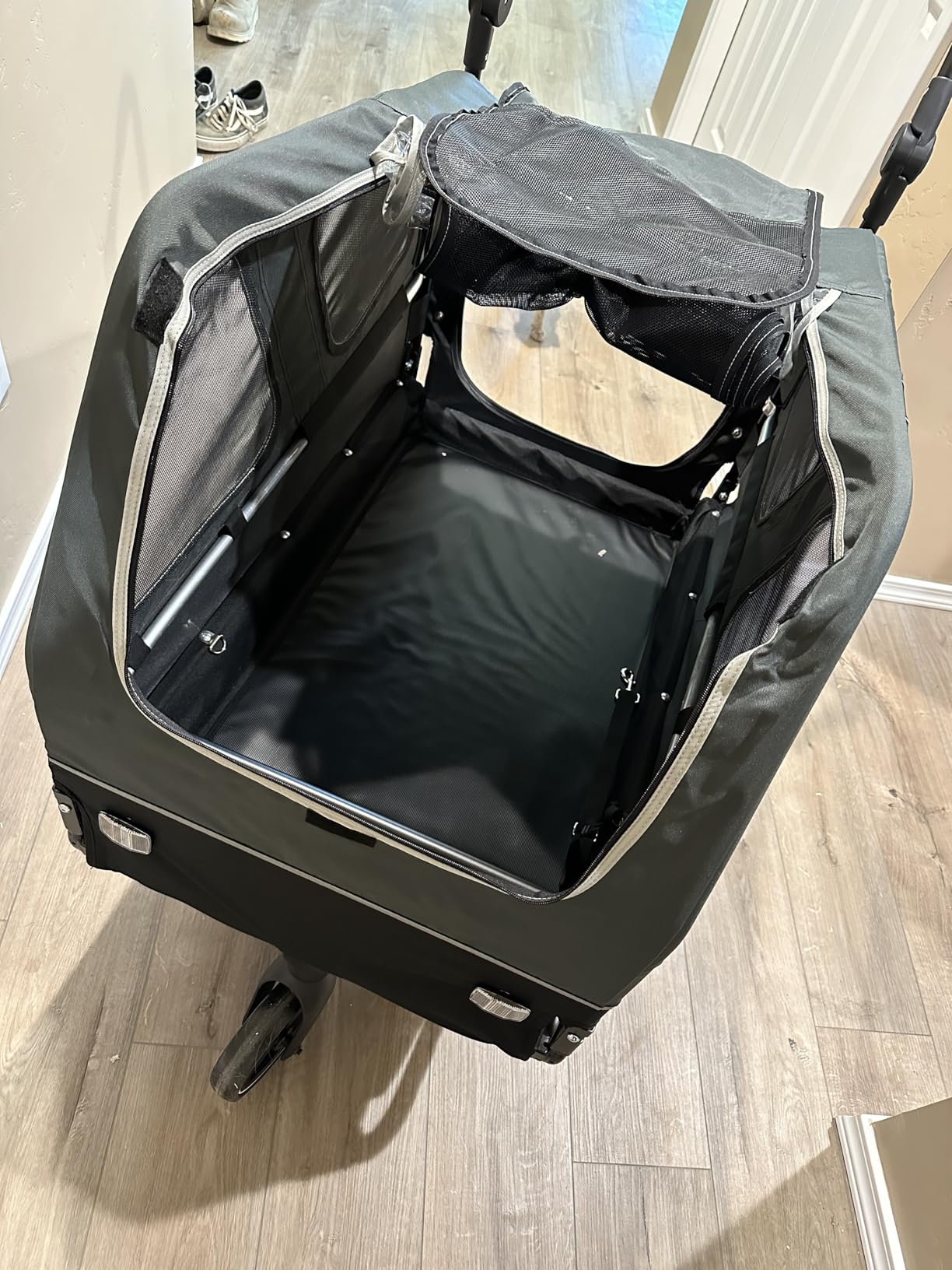 DOGGYHUT S-Line XL Pet Bike Trailer & Stroller for Large Dogs Up to 100 lbs, Folding Dog Cart with Shock-Absorbing Suspension Wheels, Low Center of Gravity, Parking Brakes customer photo 2