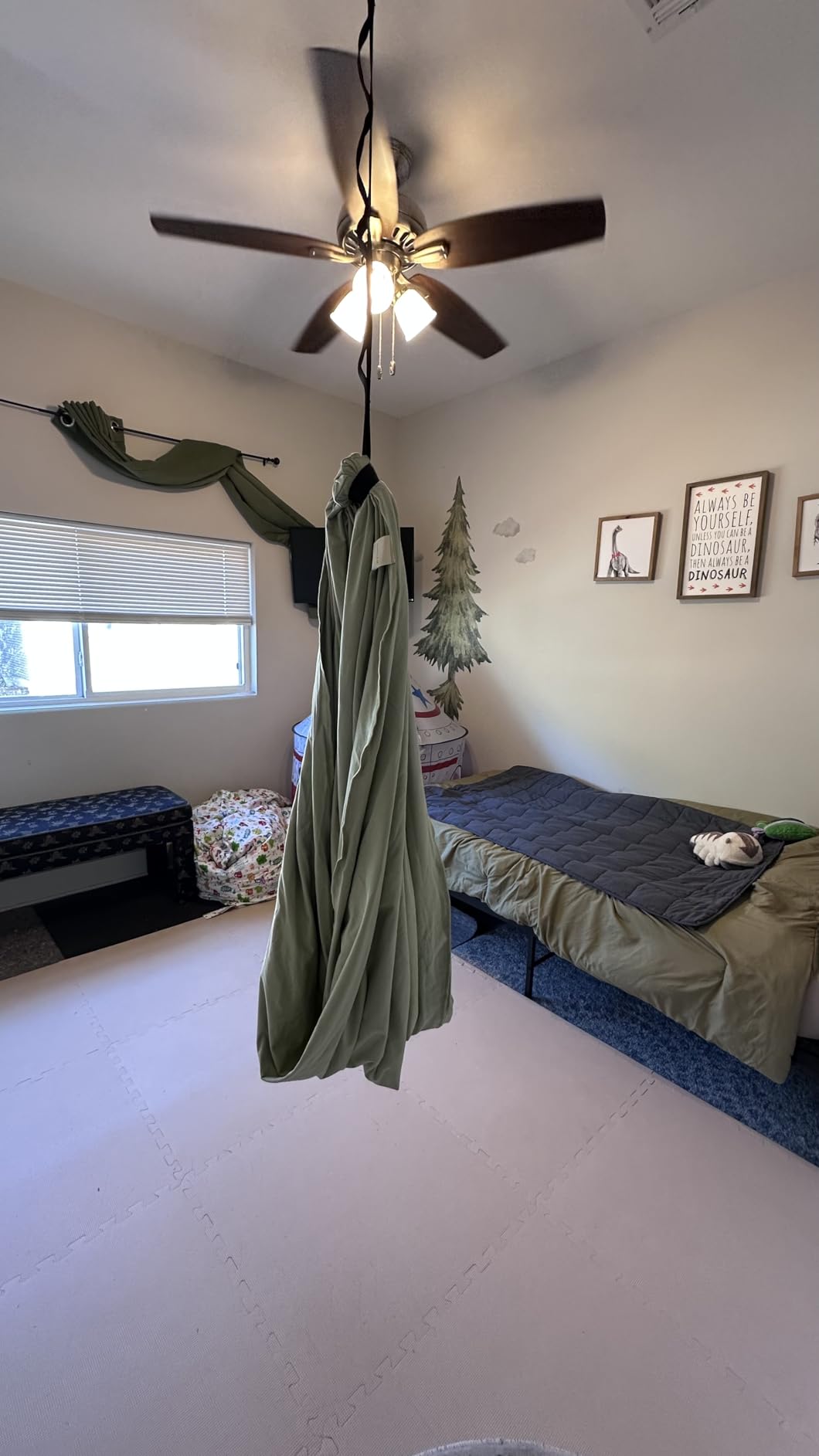 Marlowe & Co Indoor Outdoor Double Layer Cotton Sensory Compression Swing, Special Needs Therapy Swing, Holds 200 Pounds, 360° Swivel Hardware Included, Desert Sage customer photo 2