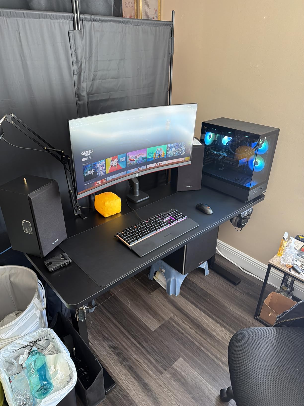 VIVO Electric 60 x 24 in Real Bamboo Standing Desk, Memory Height Adjustment, 1B Series, Holds 220 lbs, One-Piece Top, White Frame, DESK-KIT-1W6O customer photo 2