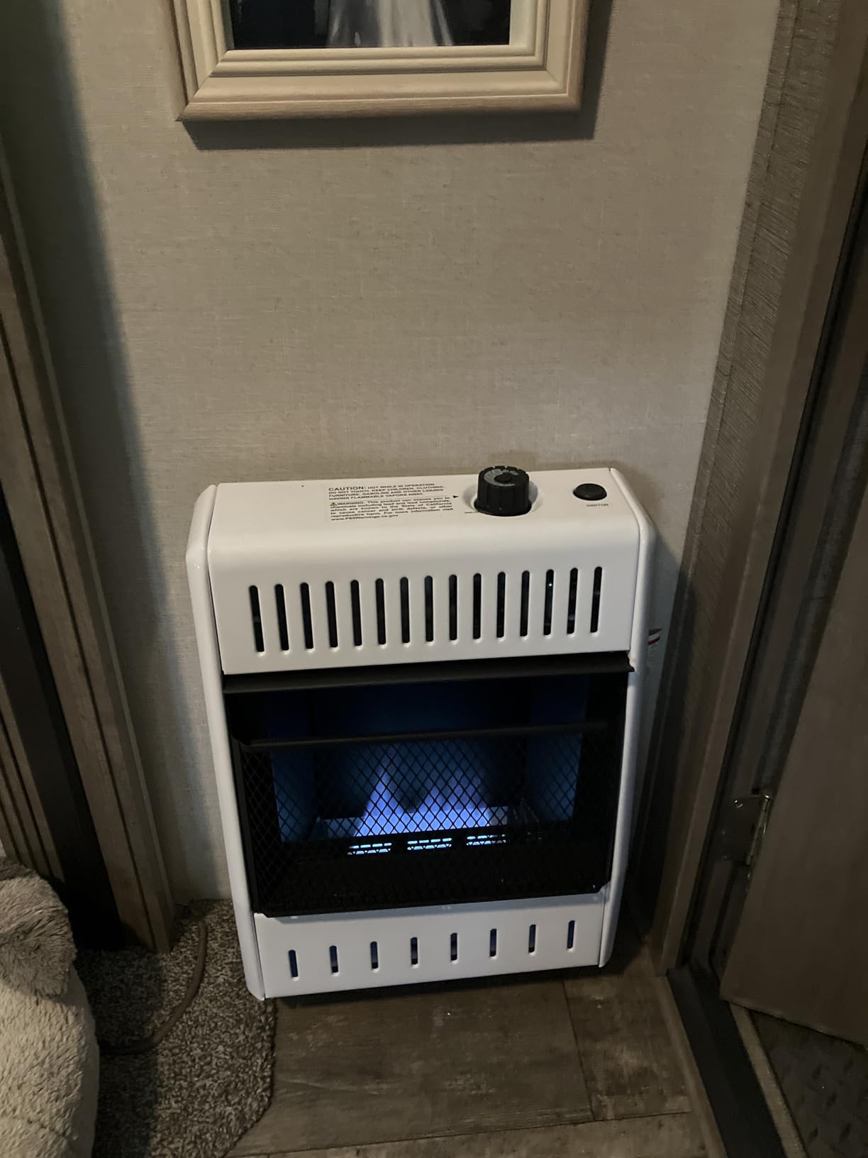 ProCom ML100TBA-B Ventless Propane Gas Blue Flame Space Heater with Thermostat Control for Home and Office Use, 10000 BTU customer photo 1