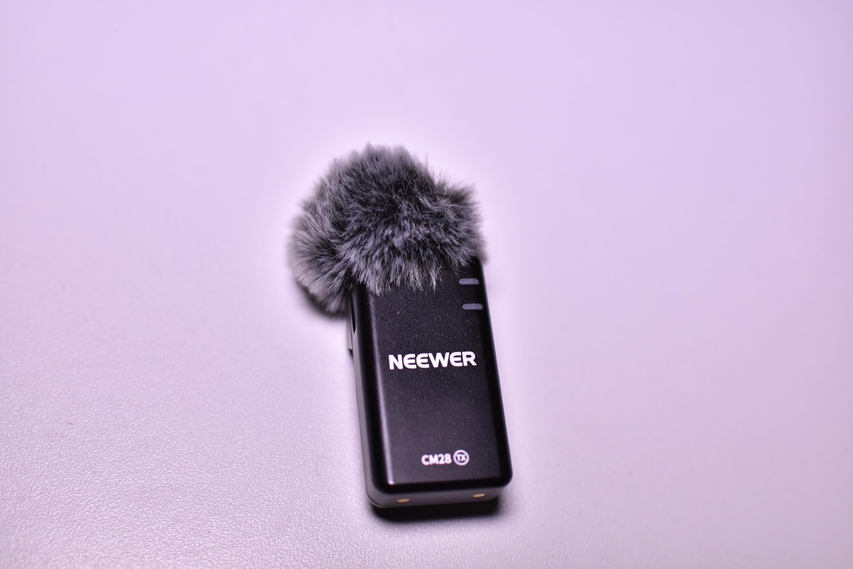 NEEWER CM28 (1 RX + 2 TX + Charging Case), Wireless Lavalier Microphone, Smart Noise Cancelling, 48KHz/16Bit 9 Hrs Uncompressed Recording, 656ft/200m Range, Lav Mic for iPhone, Android, Camera customer photo 2