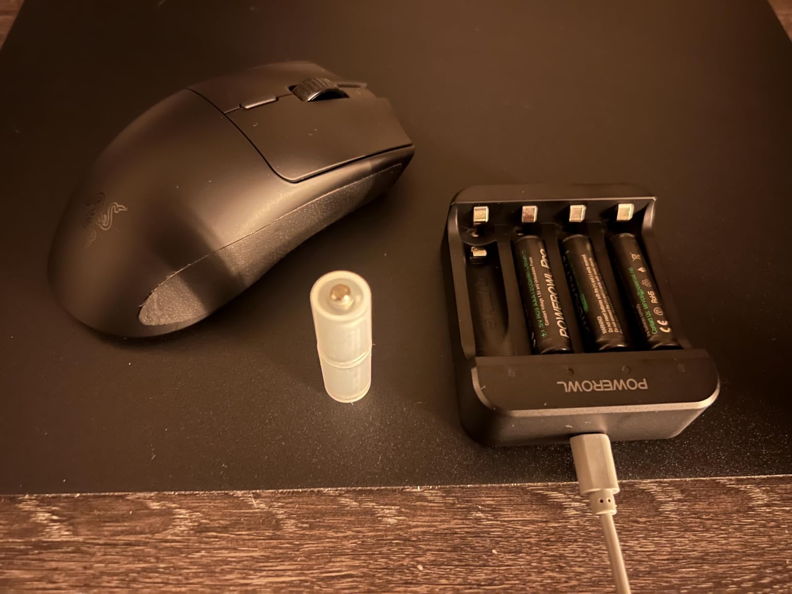 Razer Viper V3 HyperSpeed Wireless Esports Gaming Mouse: 82g Lightweight - Up to 280 Hr Battery - 30K DPI Optical Sensor - Gen-2 Mechanical Switches - 8 Programmable Controls - Classic Black customer photo 1