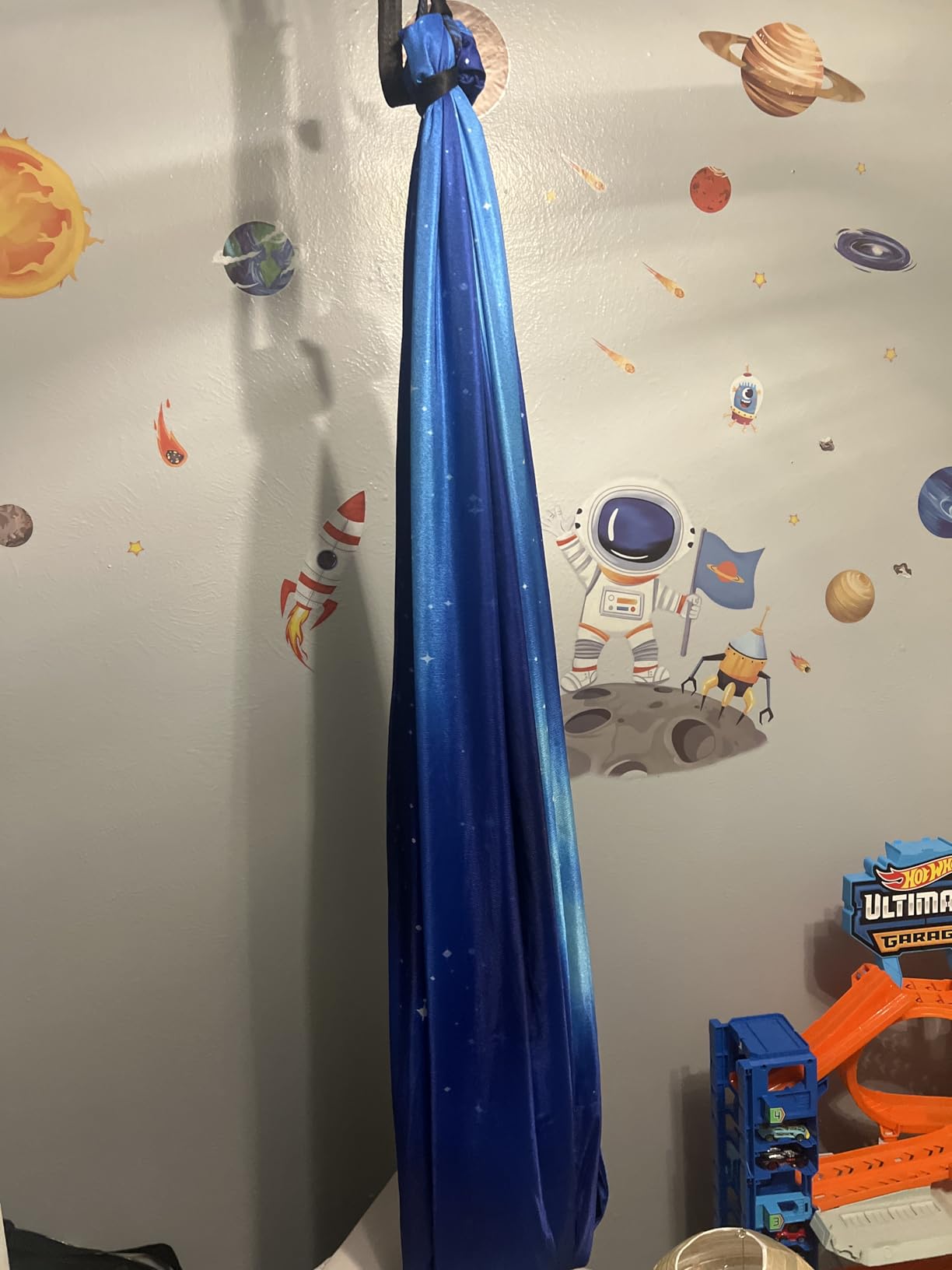 Sensory Swing for Kids & Adults Holds up to 300lbs Indoor & Outdoor Double Layer Therapy Cuddle Swing with 360° Swivel Hanger Kit for Calming Effect for Autism, ADHD or SPD (Star Blue) customer photo 2