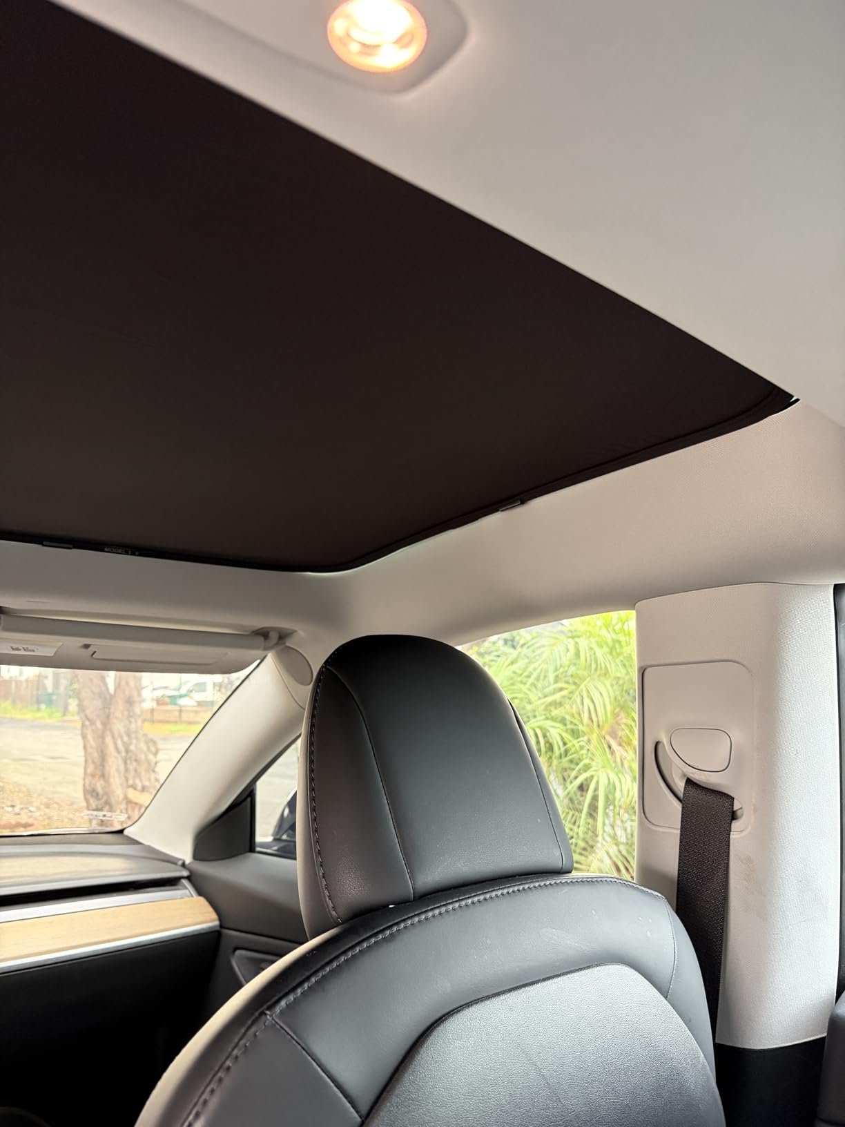 Ultra-Thickened Window Shades for Tesla Model Y 2020-2024 (Not fit for Juniper) Accessories for Model Y Side Window Cover Window All Window Front Windshield Side Window Full Set 8PCS customer photo 1