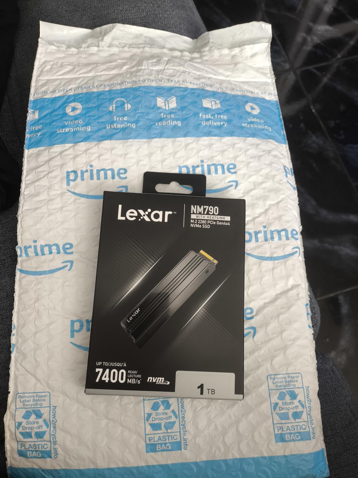 Lexar 1TB NM790 SSD with Heatsink PCIe Gen4 NVMe M.2 2280 Internal Solid State Drive, Up to 7400/6500 MB/s Read/Write, Compatible with PS5 customer photo 1