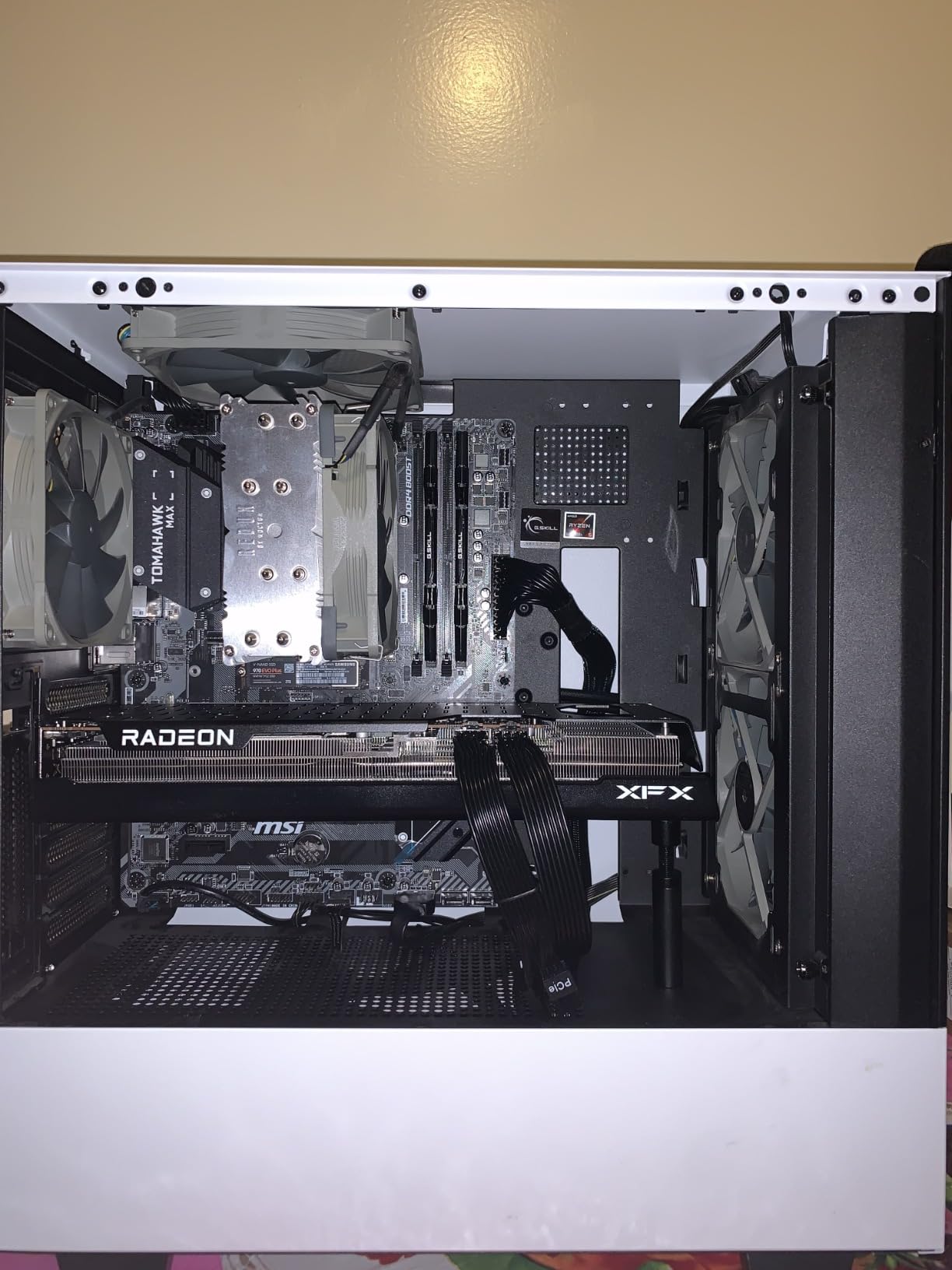 XFX Speedster QICK319 RX 7800 XT CORE Gaming Graphics Card 16GB GDDR6 customer photo 2