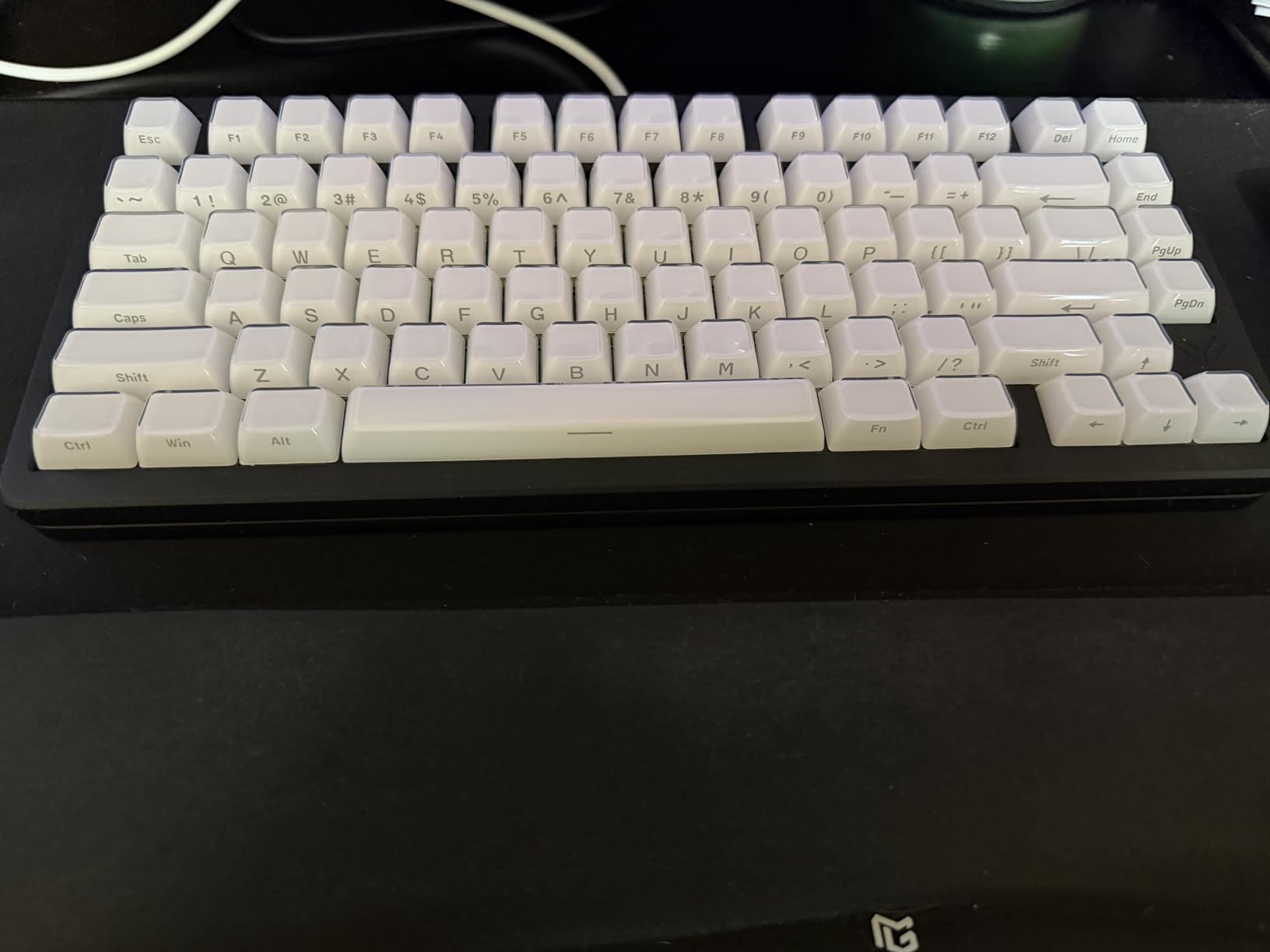 Womier Keycaps - Lusterfly Jelly Keycaps White 60 65 75 100 Percent, Side Printed Elegant Crystal Key caps, Custom 113 Keys OEM Profile for 61/68/84/87/98/100 Cherry Gateron MX Mechanical, White customer photo 2