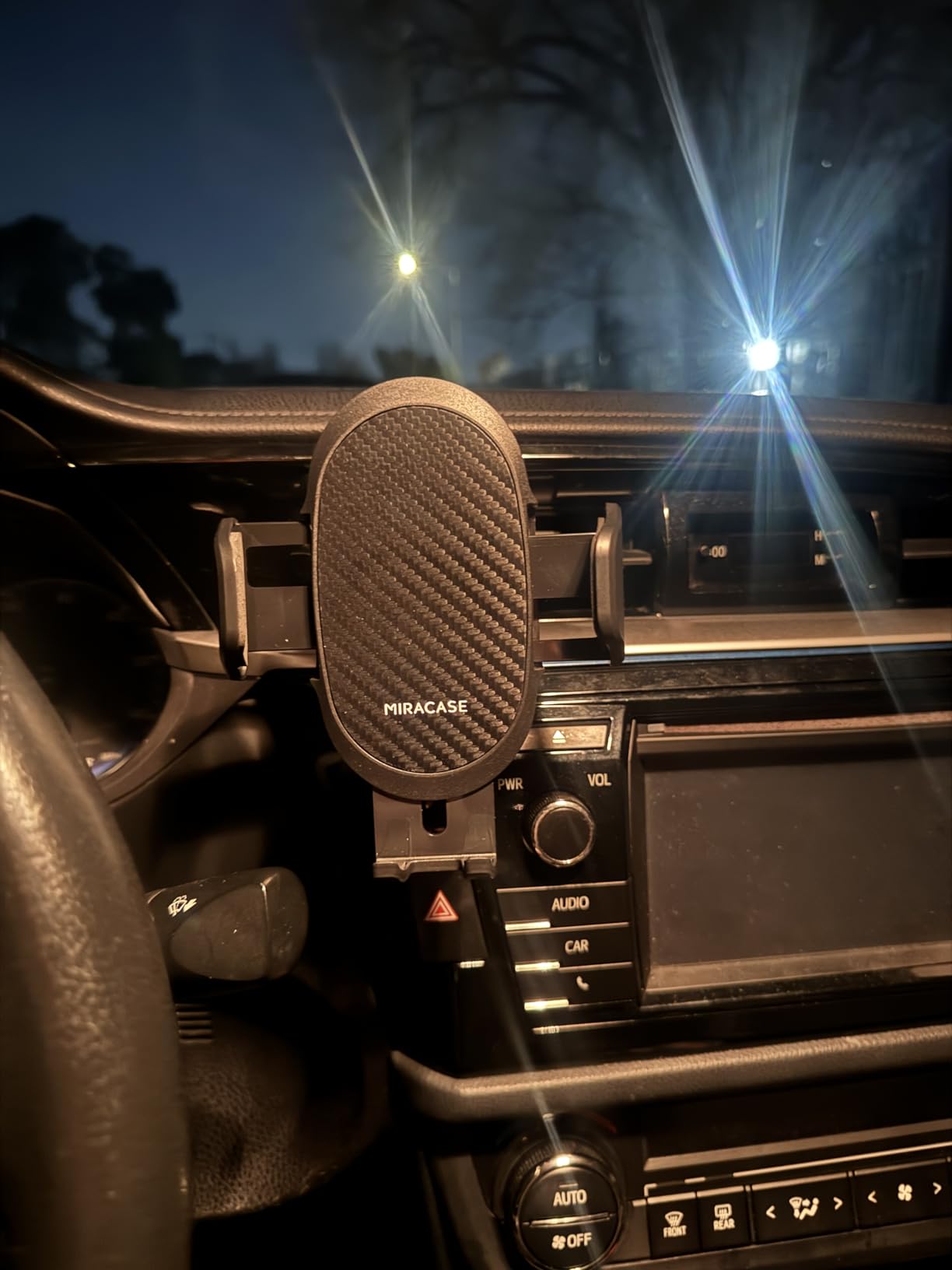Miracase Phone Holders with Metal Hook Clip, Air Vent Cell Phone Stand Car Mount, Thick Cases Friendly customer photo 2