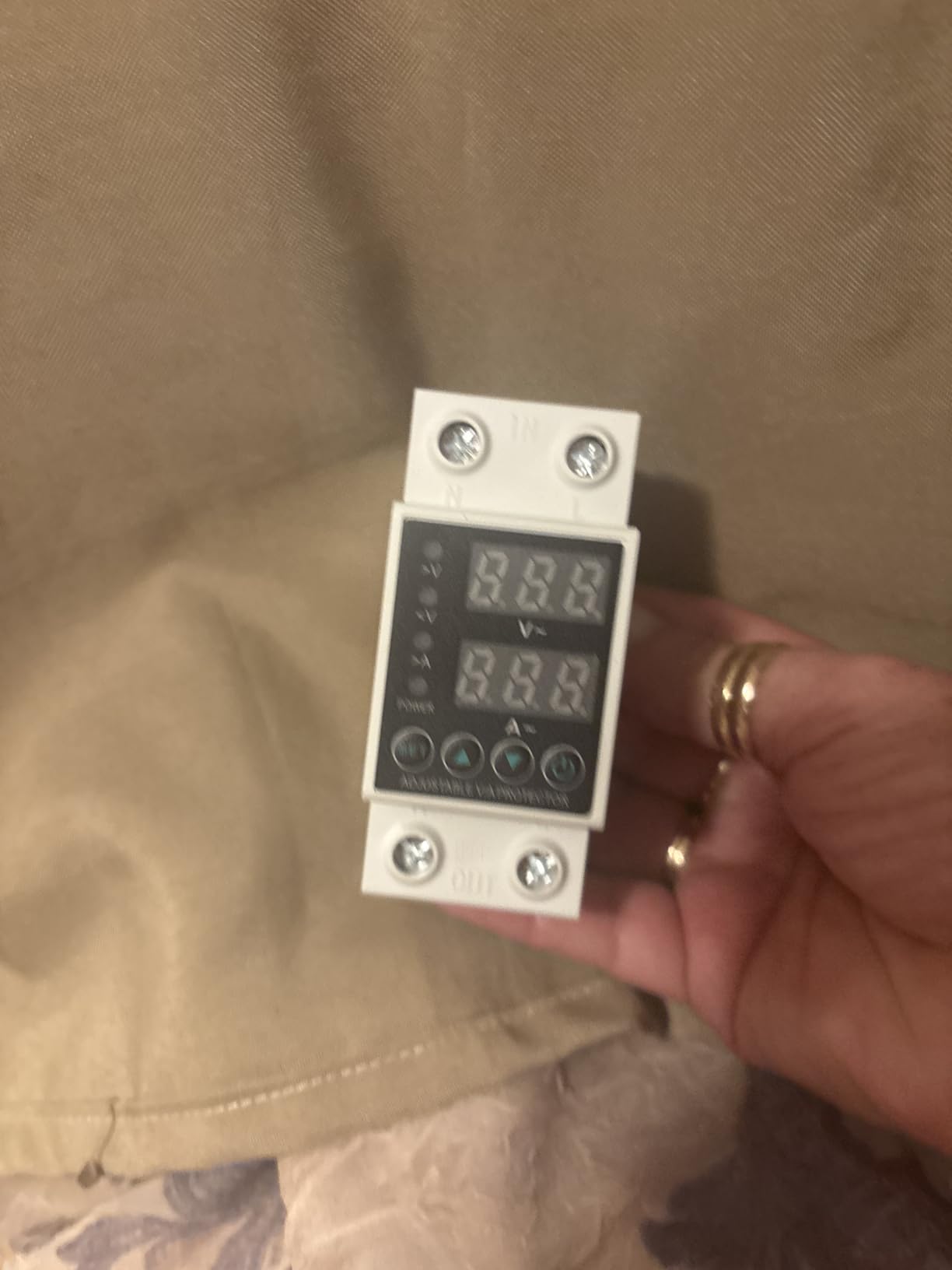 Smart Circuit Breaker with Energy Monitoring, Adjustable Voltage and Current Protection (1-63 Amp),AC Disconnect Current Adjustable Voltage Protector customer photo 1