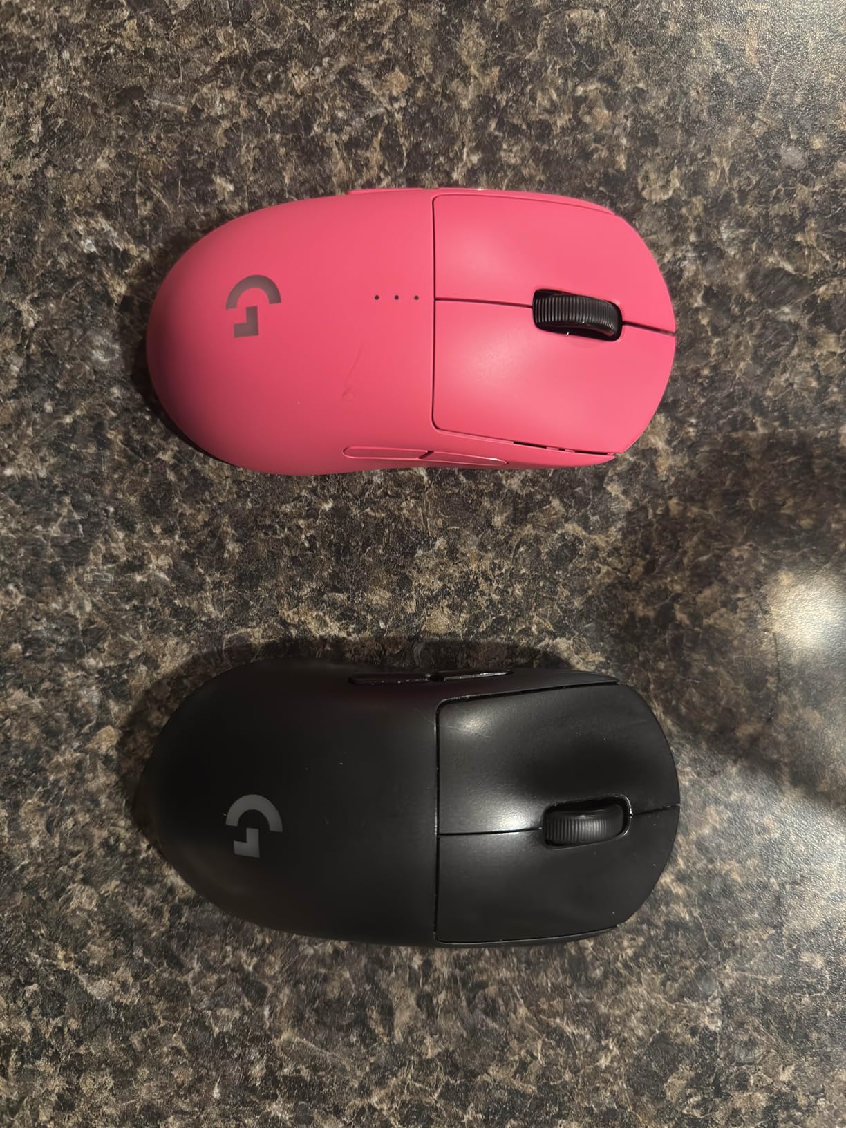 Logitech G PRO 2 Lightspeed Wireless Gaming Mouse, Right- or Left-Handed Mouse with up to 4 Customizable and Switchable Magnetic Side Buttons, 44K DPI Sensor, USB-C Charging, for PC/Mac - Black customer photo 2