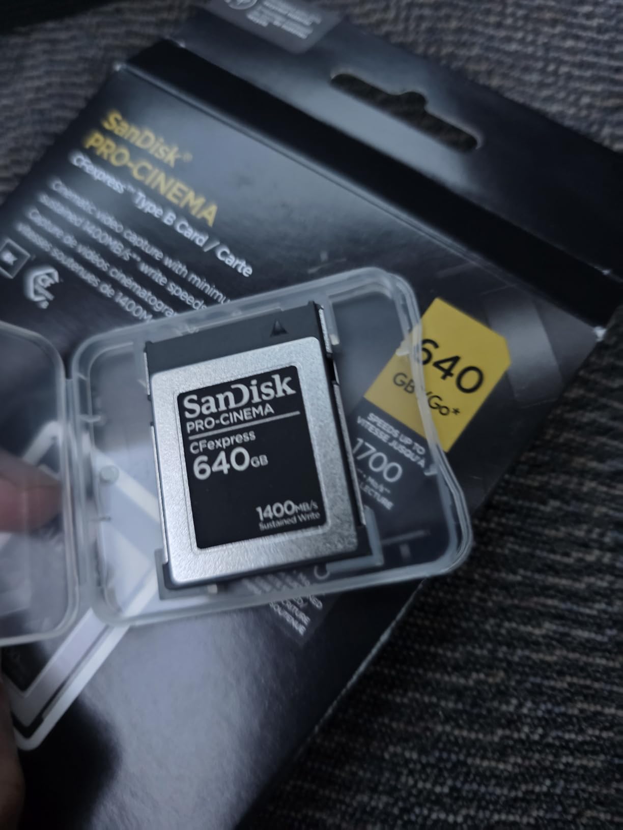 SANDISK 640GB PRO-Cinema CFexpress Type B - Up to 1700MB/s Read Speeds, 8K Video Capture, CFexpress Type B Card - SDCFEC-640G-GN4NN customer photo 1
