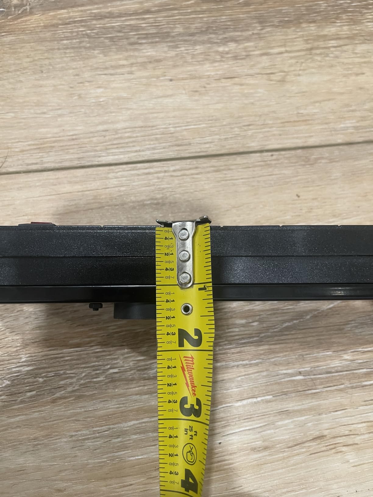 DeWalt Magnetic Power Strip with 6 Power Outlets, DEWALT Workshop Storage System Compatible (DWST82693) customer photo 2