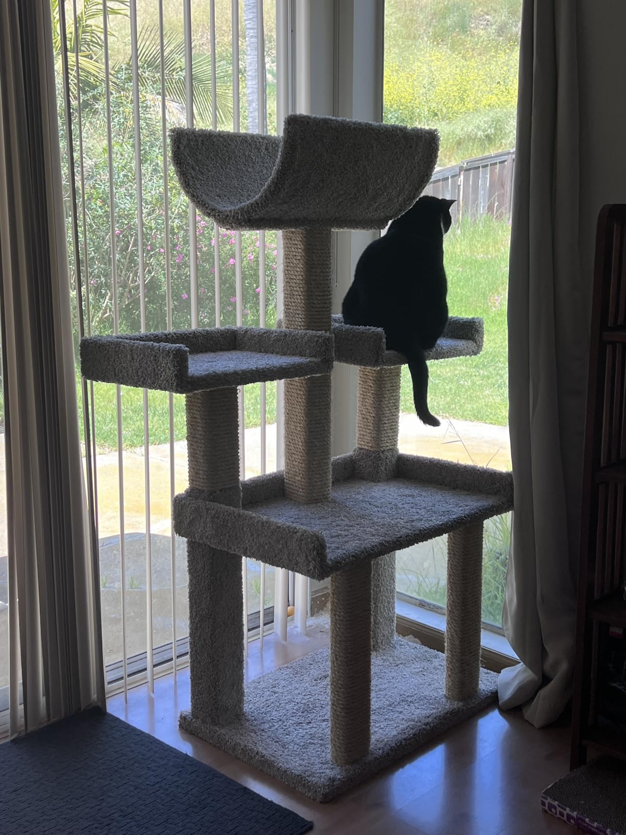 Prestige Cat Trees Extra Large Cat Tree Tower for Big Cats customer photo 2