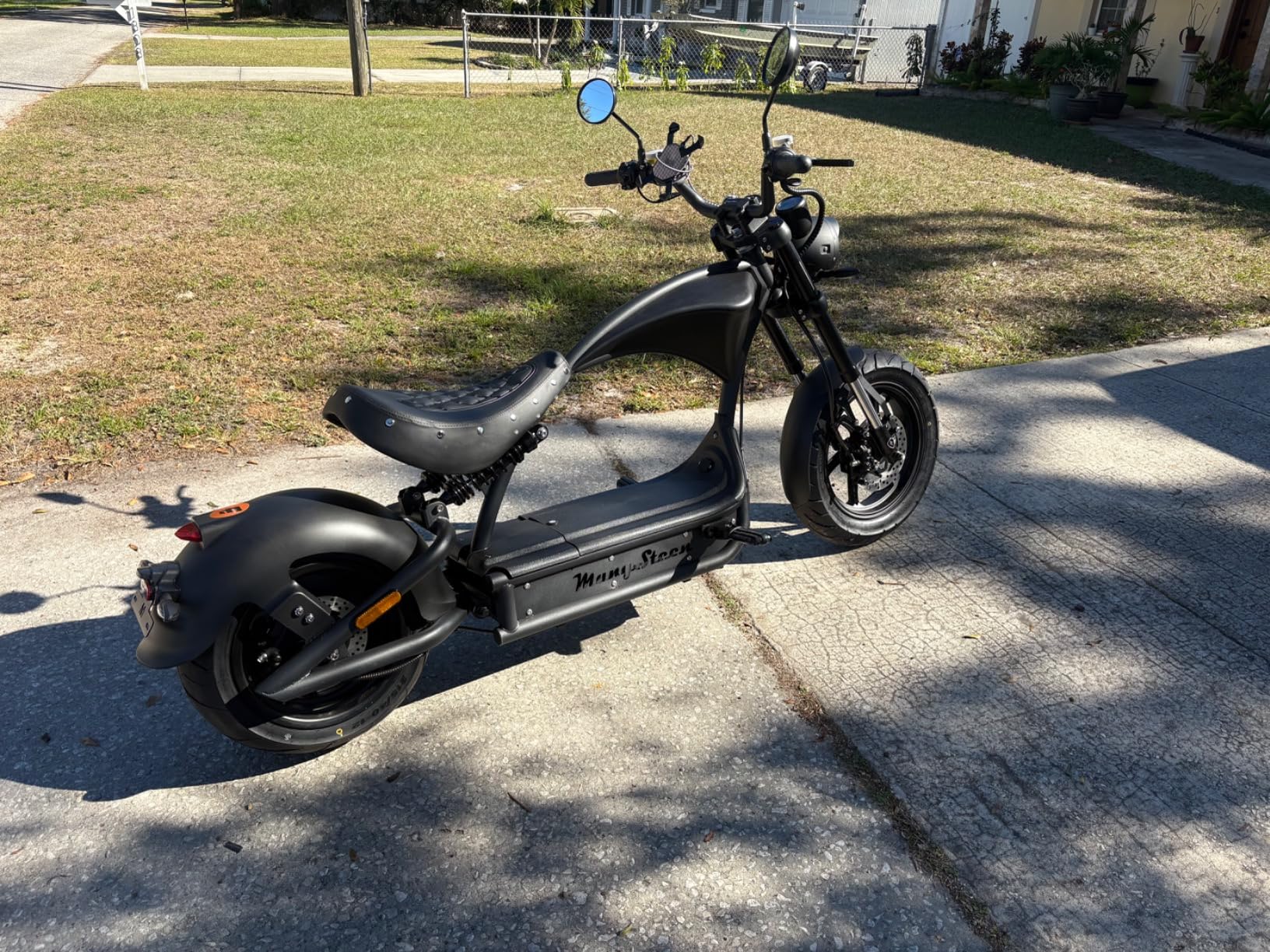 eAhora Upgraded M1P Pro Peak 6000W 50MPH Electric Motorcycle for Adults 55 Miles Long Range 60V 42AH 2 Persons Electric Moped Dual Batteries 110Miles Dual Hydraulic Brake Street Legal Motorcycle customer photo 1