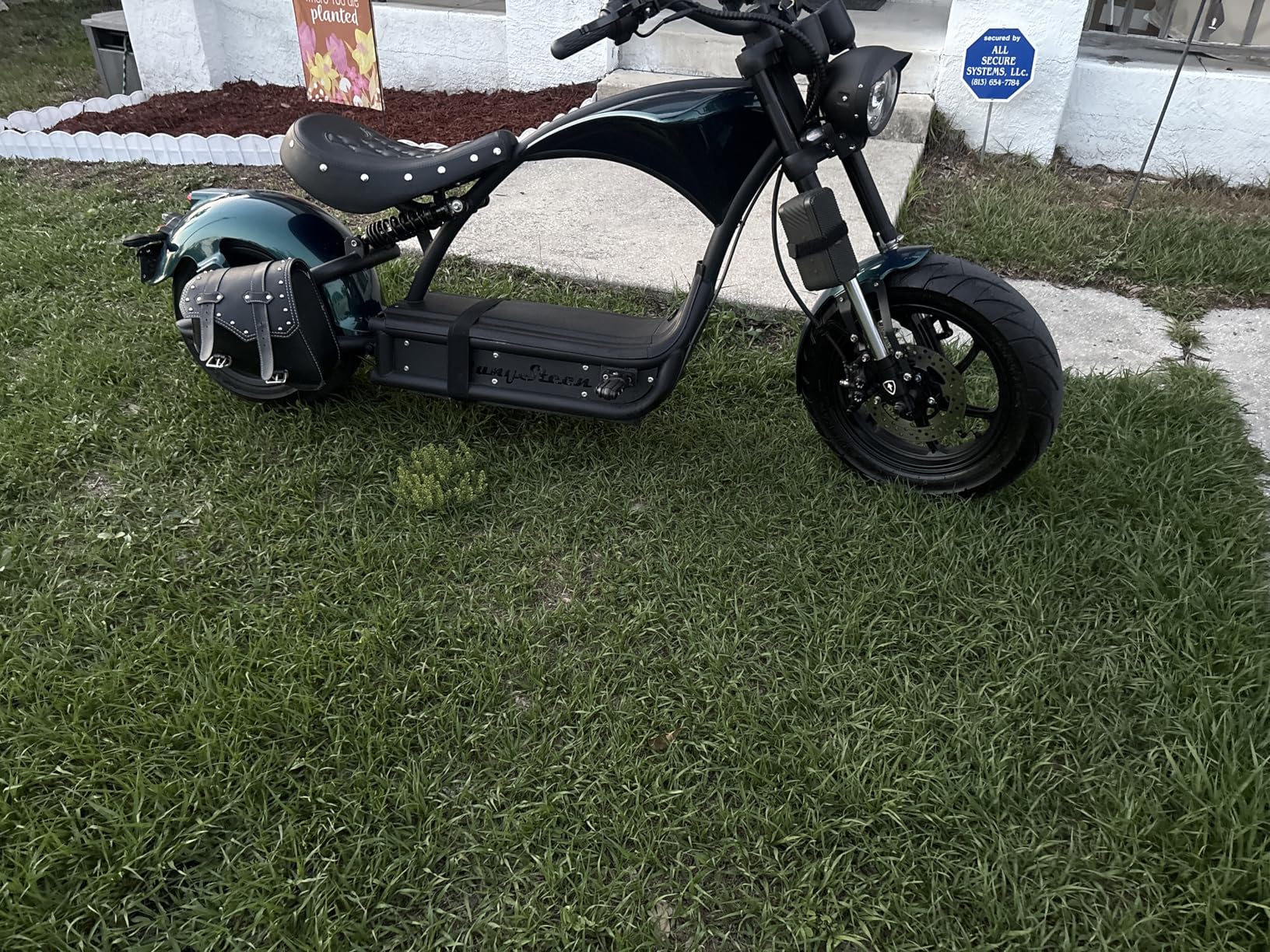 eAhora Upgraded M1P Pro Peak 6000W 50MPH Electric Motorcycle for Adults 55 Miles Long Range 60V 42AH 2 Persons Electric Moped Dual Batteries 110Miles Dual Hydraulic Brake Street Legal Motorcycle customer photo 2