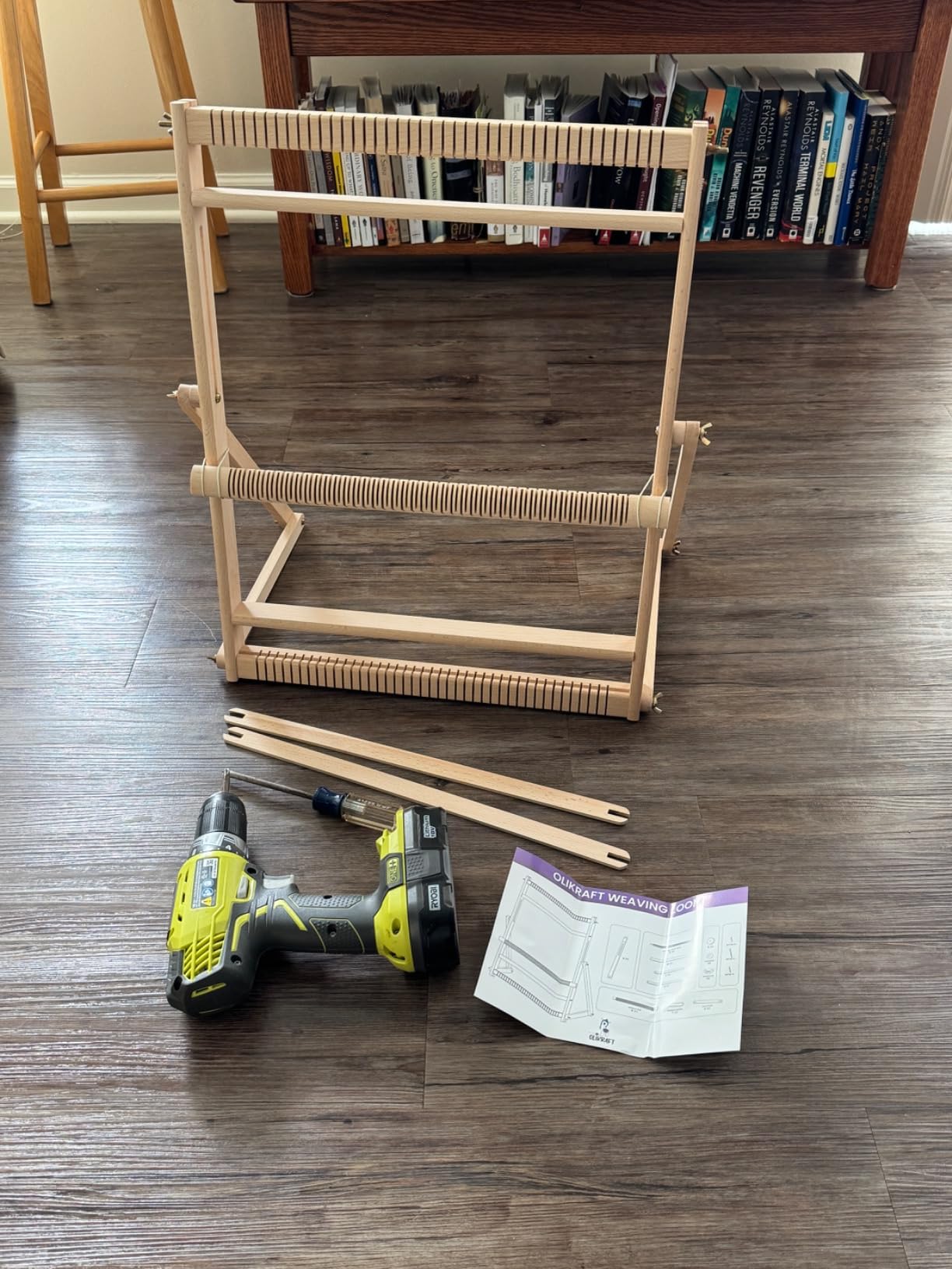 Olikraft Wooden Weaving Loom with Adjustable Stand - Large customer photo 2
