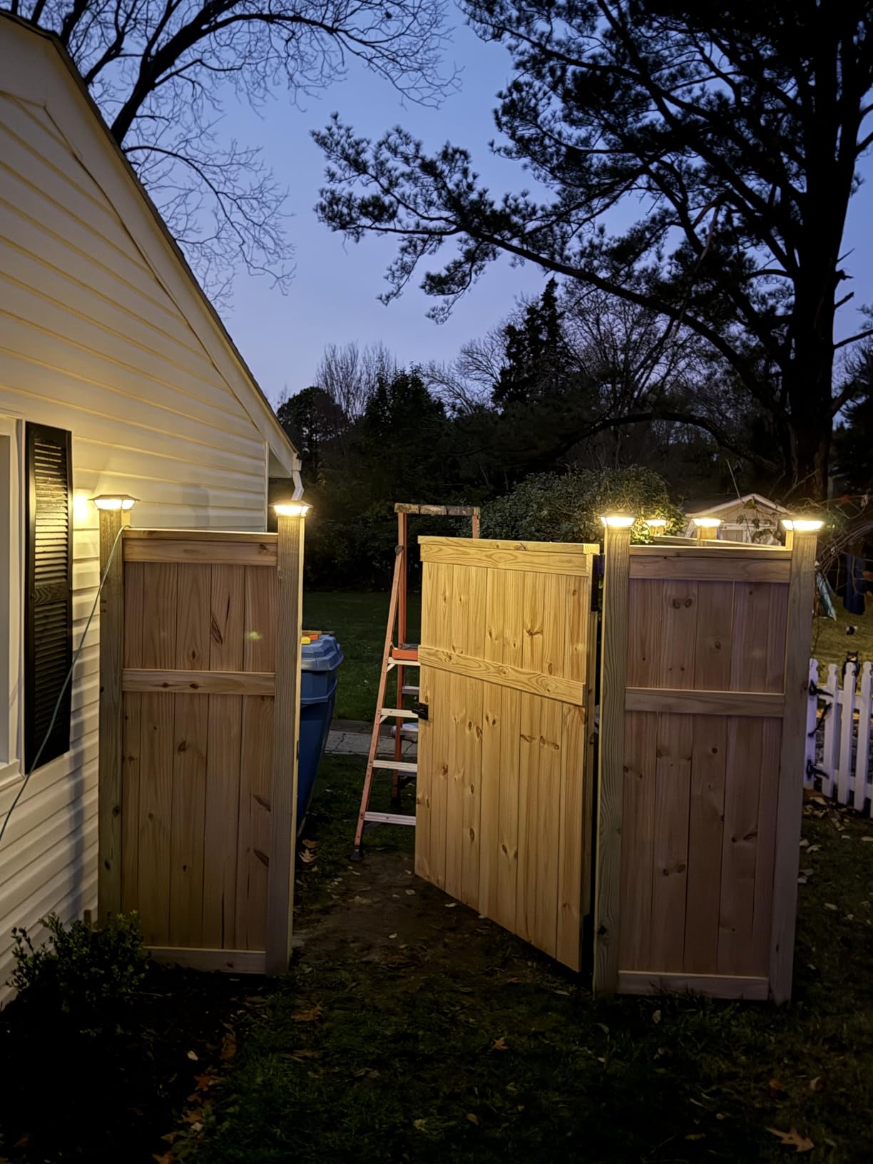 VOLISUN 4x4 Solar Post Cap Light 12pack, Solar Fence Post Lights Outdoor Waterproof for Wooden/Vinyl Post, Black Deck Post Cap Light Solar Powered with Warm White customer photo 1
