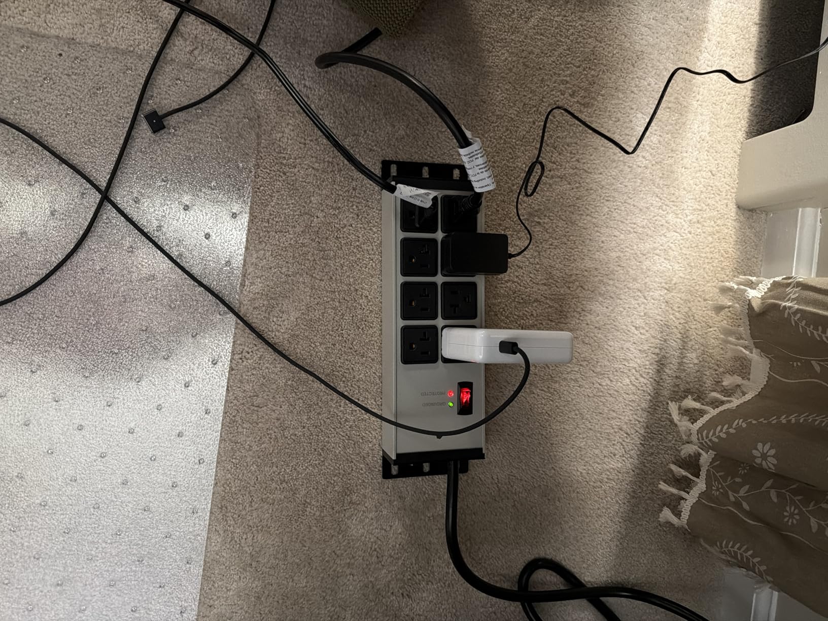 CCCEI Heavy Duty Power Strip Surge Protector 20 AMP, 8 Outlets 12 Gauge Industrial Shop Garage Metal Multiple Outlets, 6 FT Extension Cord customer photo 1