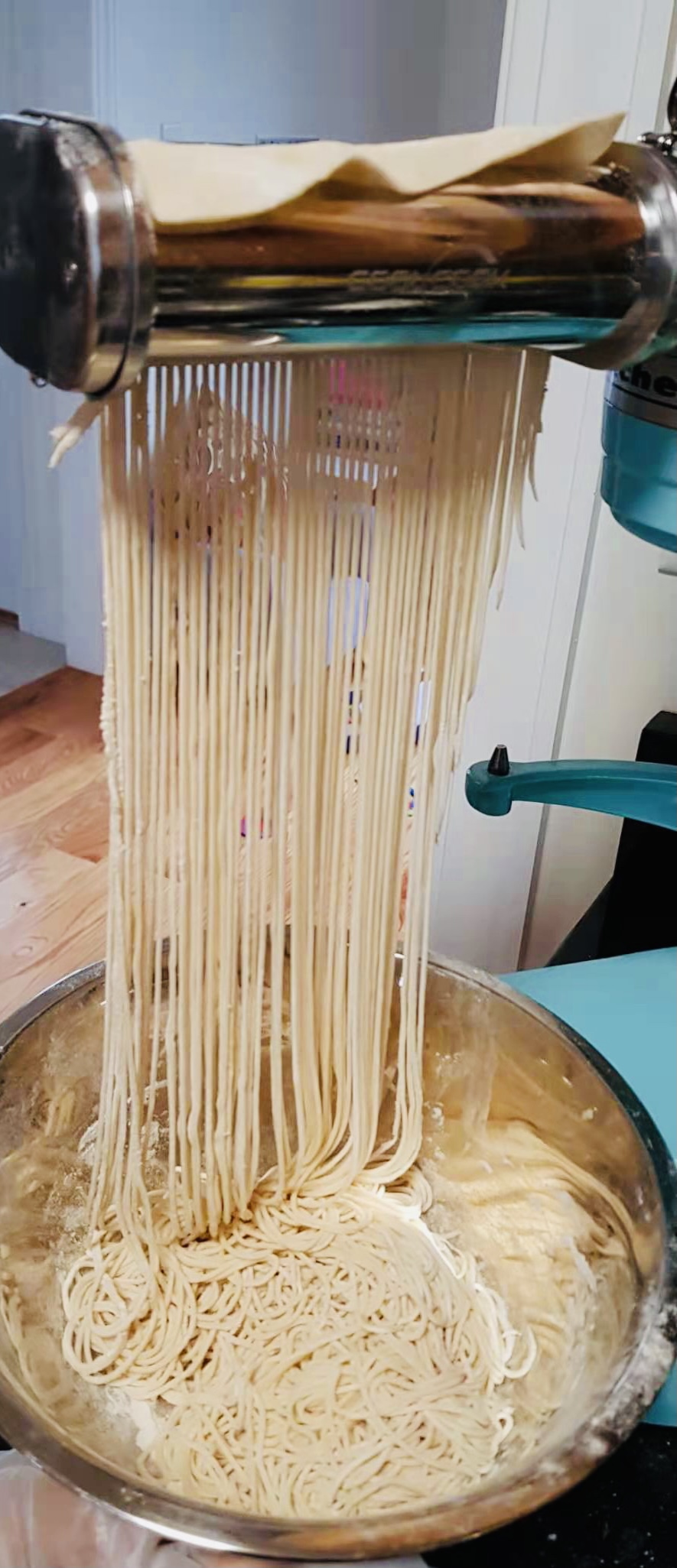 Pasta Attachment for KitchenAid Stand Mixers, 3 in 1 Pasta Maker Set for Kitchenaid, Includes Pasta Roller, Pasta Cutter and Fettuccine Cutter with Cleaning Brush customer photo 2