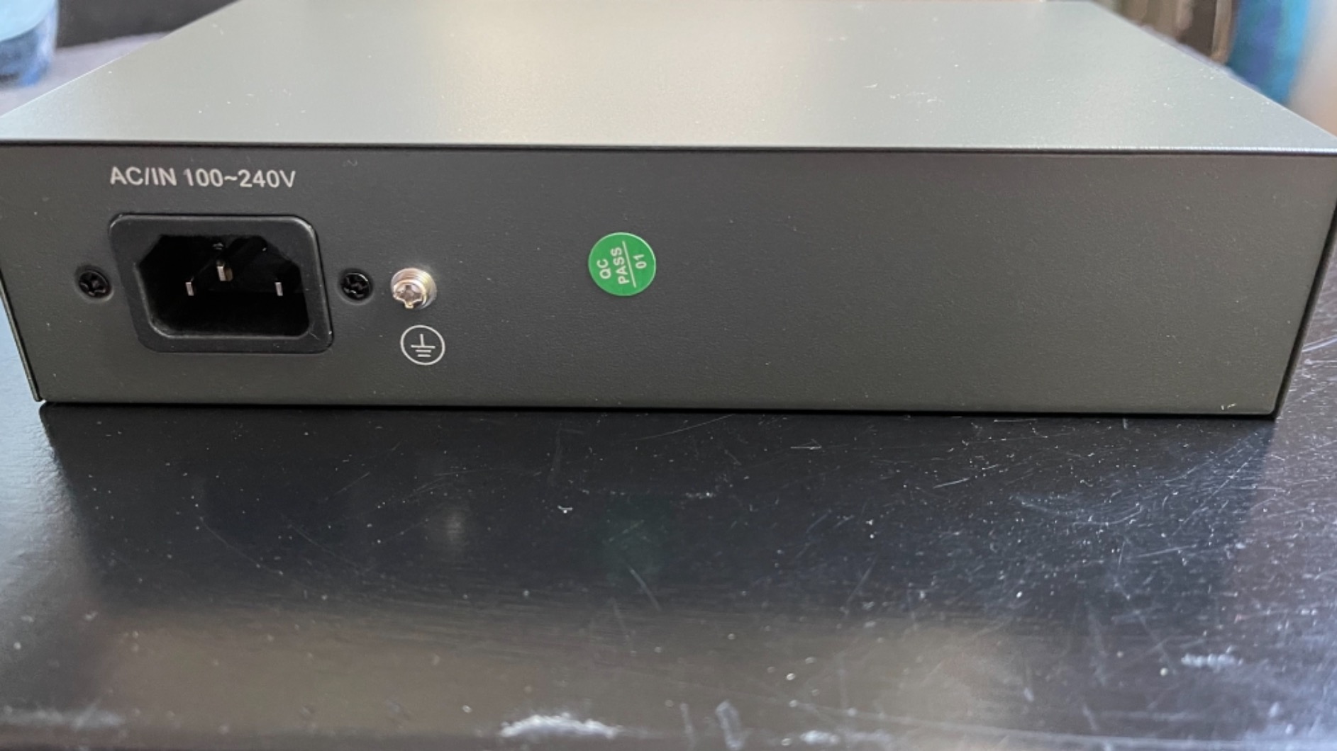 MokerLink 8 Port 2.5 Gigabit Managed Switch with 10G SFP+ Slot, 8 x 2.5G Base-T Ports Compatible with 10/100/1000Mbps, Mini Size Metal Managed Fanless Network Switch customer photo 2