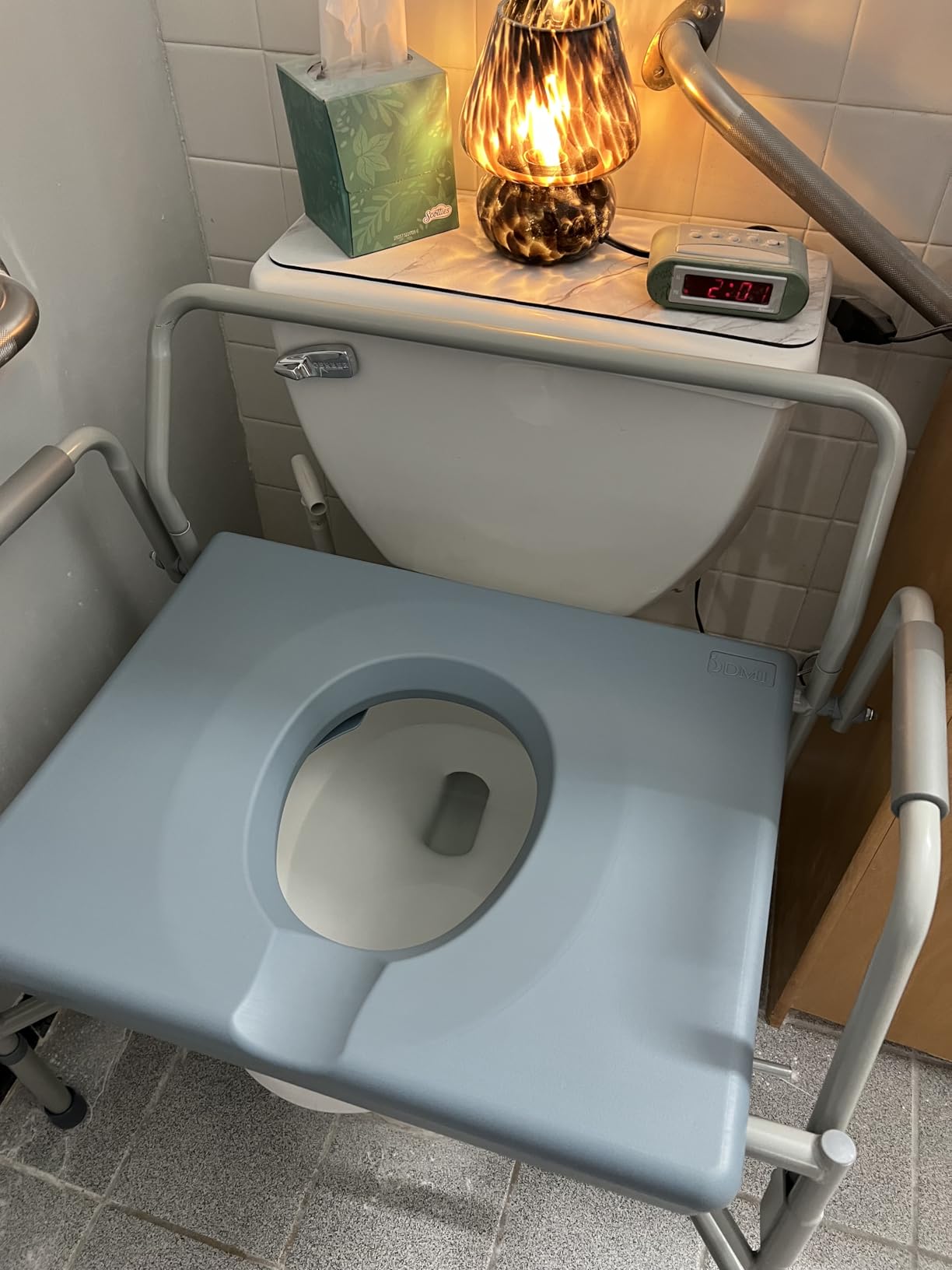 DMI Drop Arm Portable Toilet Commode, Extra-Wide Seat, 500 Pound Weight Capacity, Bucket with Lid Included, Adjustable Legs, Elderly Assistance Products, Grey customer photo 2