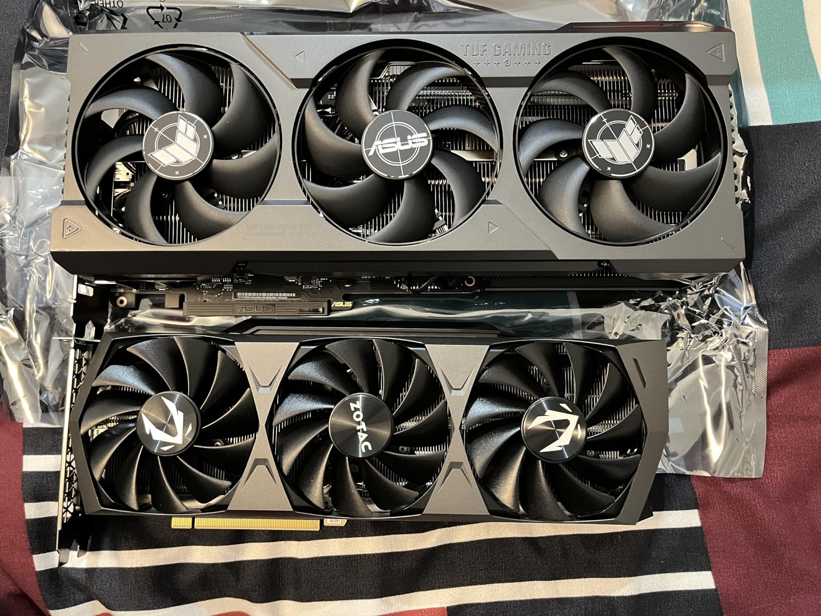 TUF Gaming NVIDIA GeForce RTX™ 4080 Super OC Edition Gaming Graphics Card (PCIe 4.0, 16GB GDDR6X, HDMI 2.1a, DisplayPort 1.4a) customer photo 2