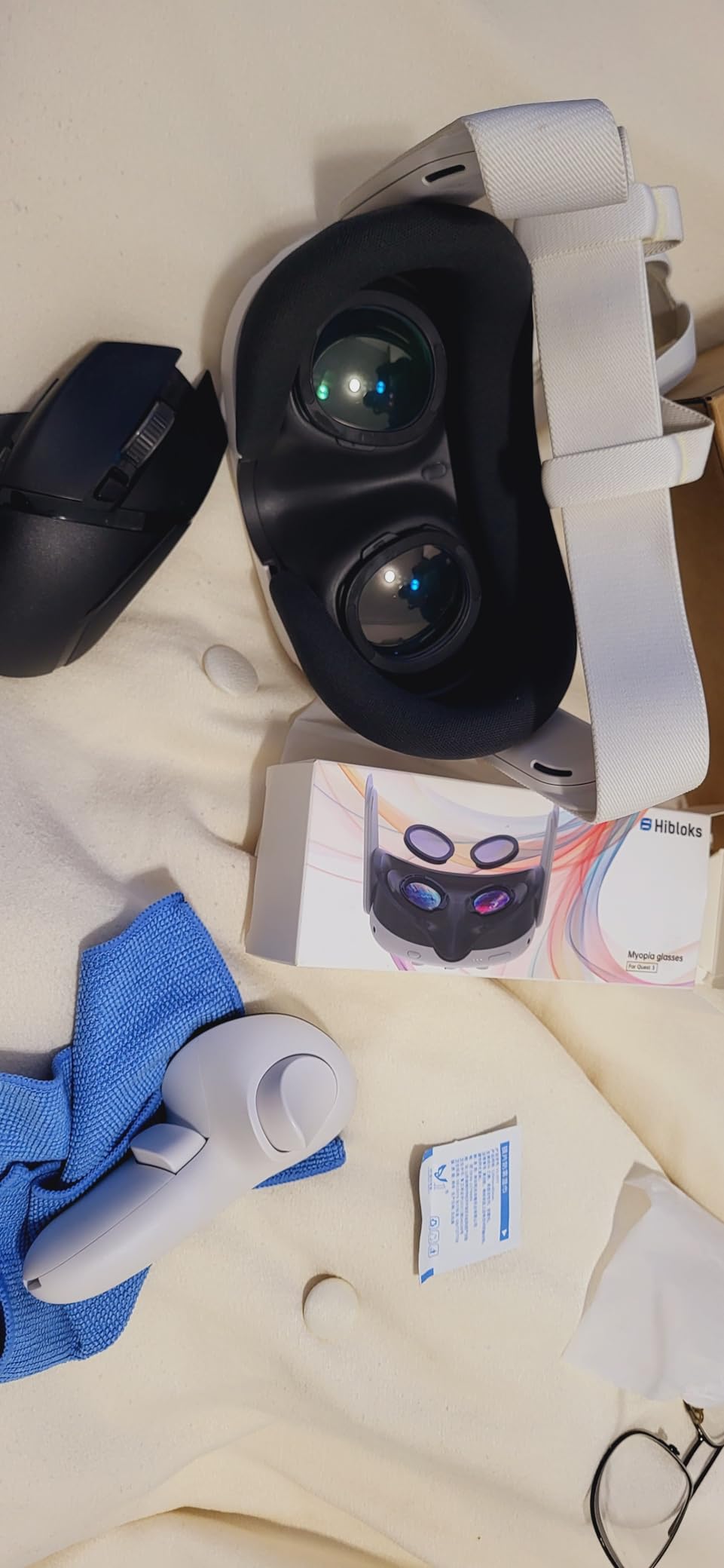 HiBloks Myopia Glasses Lenses for Meta Quest 3 Accessories, VR Lens Insert for Oculus Quest 3, Double Protection & Easy to Install Vision Correction Lenses (Protective Lenses) customer photo 1