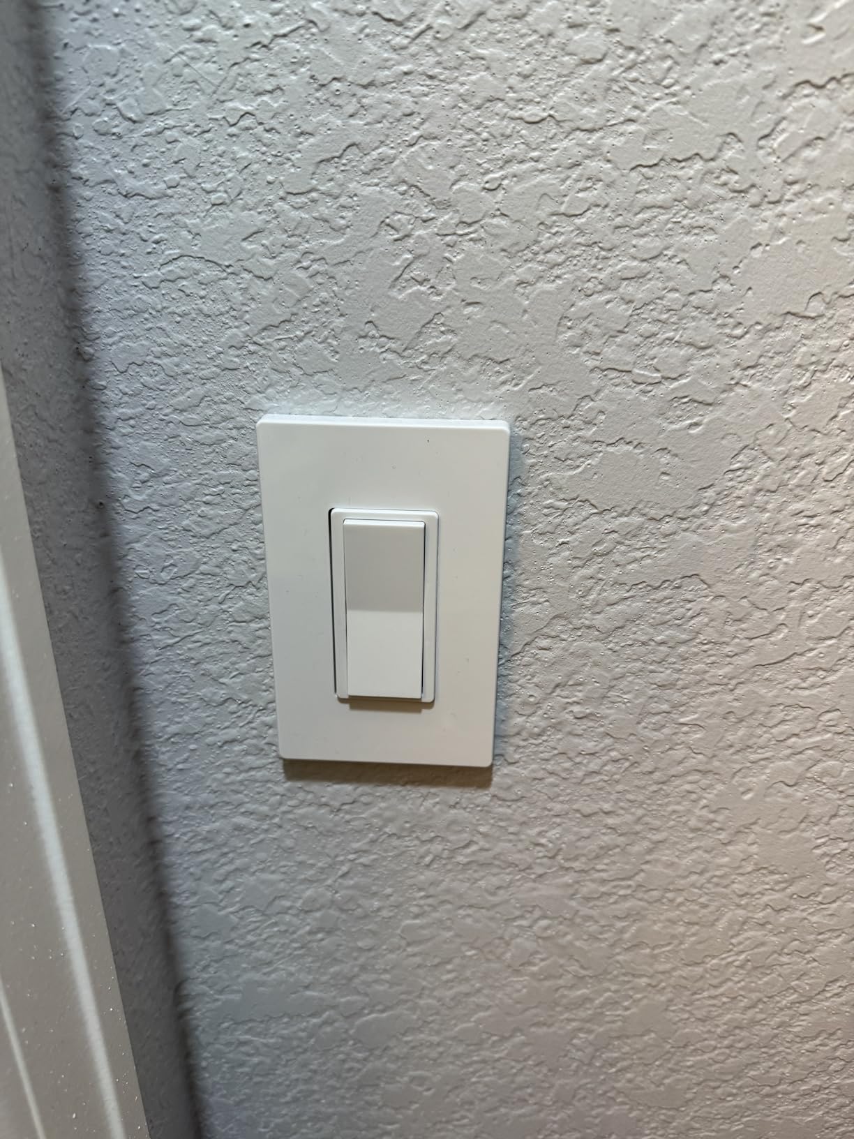 SURAIELEC Wireless Light Switch and Receiver Kit - No Neutral Wire Required, 100FT Range, Decorator Rocker Wall Switch, No Wiring or WiFi, Remote Control for Old Houses Lighting (Upgraded Antenna) customer photo 2