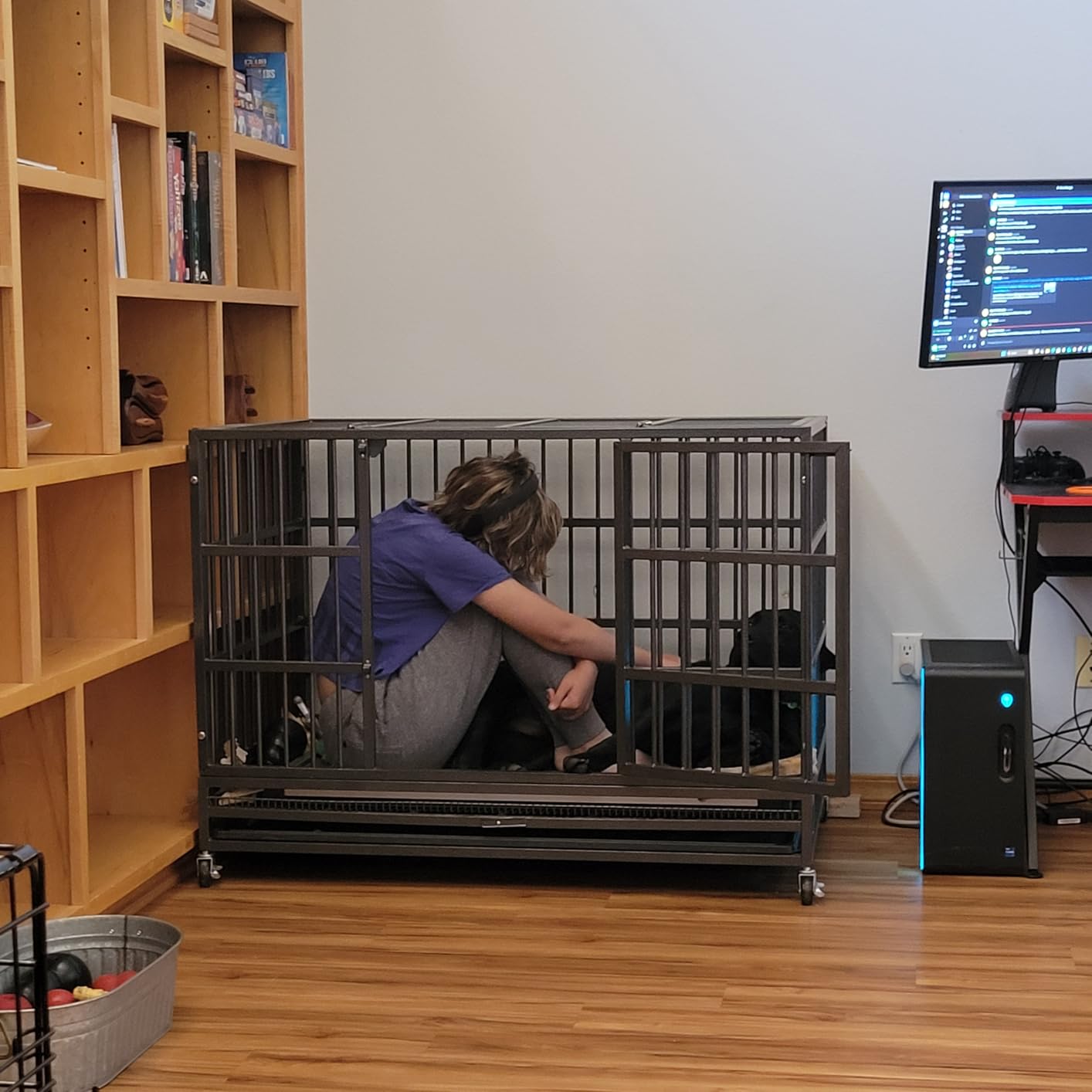 KOKOTANGS 48 Inch Heavy Duty Dog Crate Cage with Wheels, Indestructible and Escape Proof Steel Kennel Indoor for High Anxiety Dogs with Sturdy Locks, Double Door and Tray, Extra Large XL XXL customer photo 1