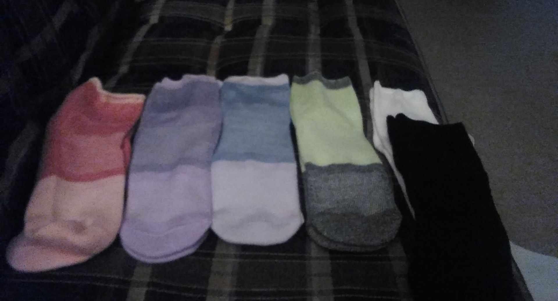 Bulinlulu Diabetic Socks for Men Women, 6 Pairs Bamboo Viscose Non Binding Ankle Diabetic Socks customer photo 2