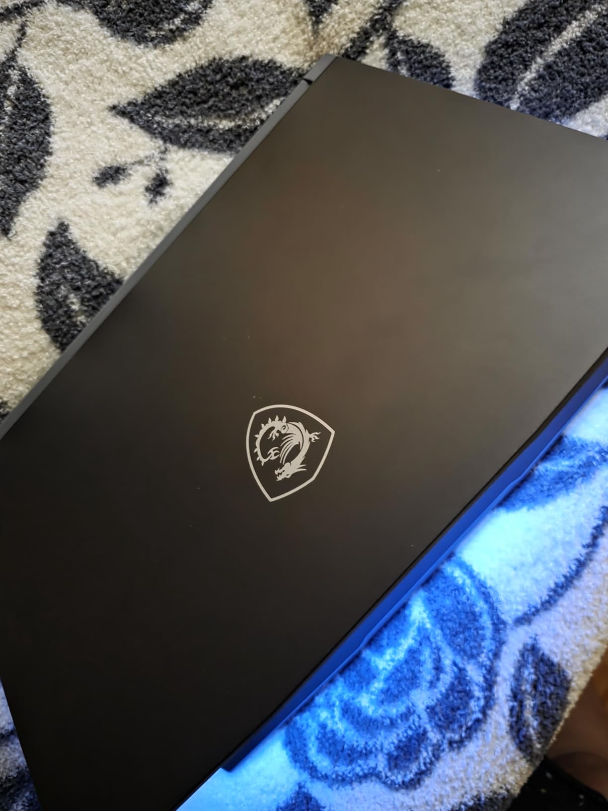 MSI Thin 15 B13VE-1697CA 15.6
