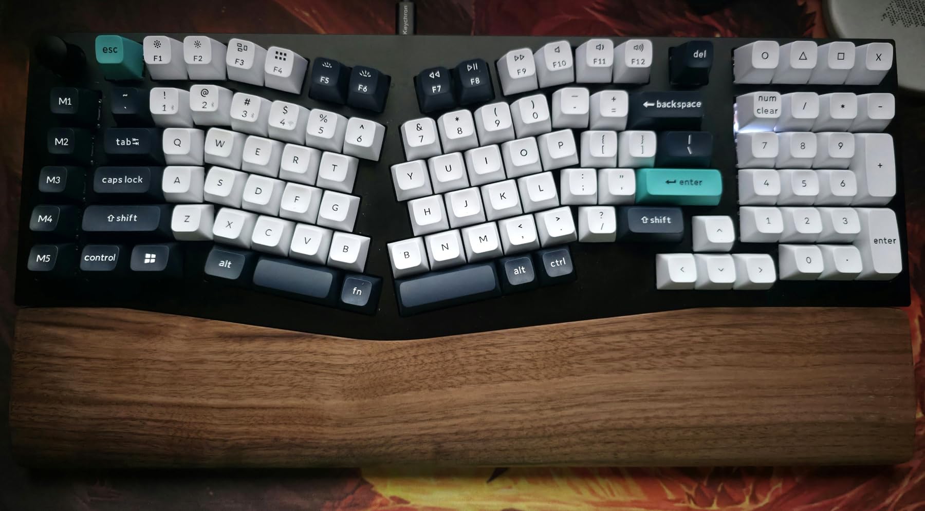YMDK Wooden Wrist Rest Solid Wood Walnut for CIDOO ABM066 Mechanical Keyboard customer photo 1