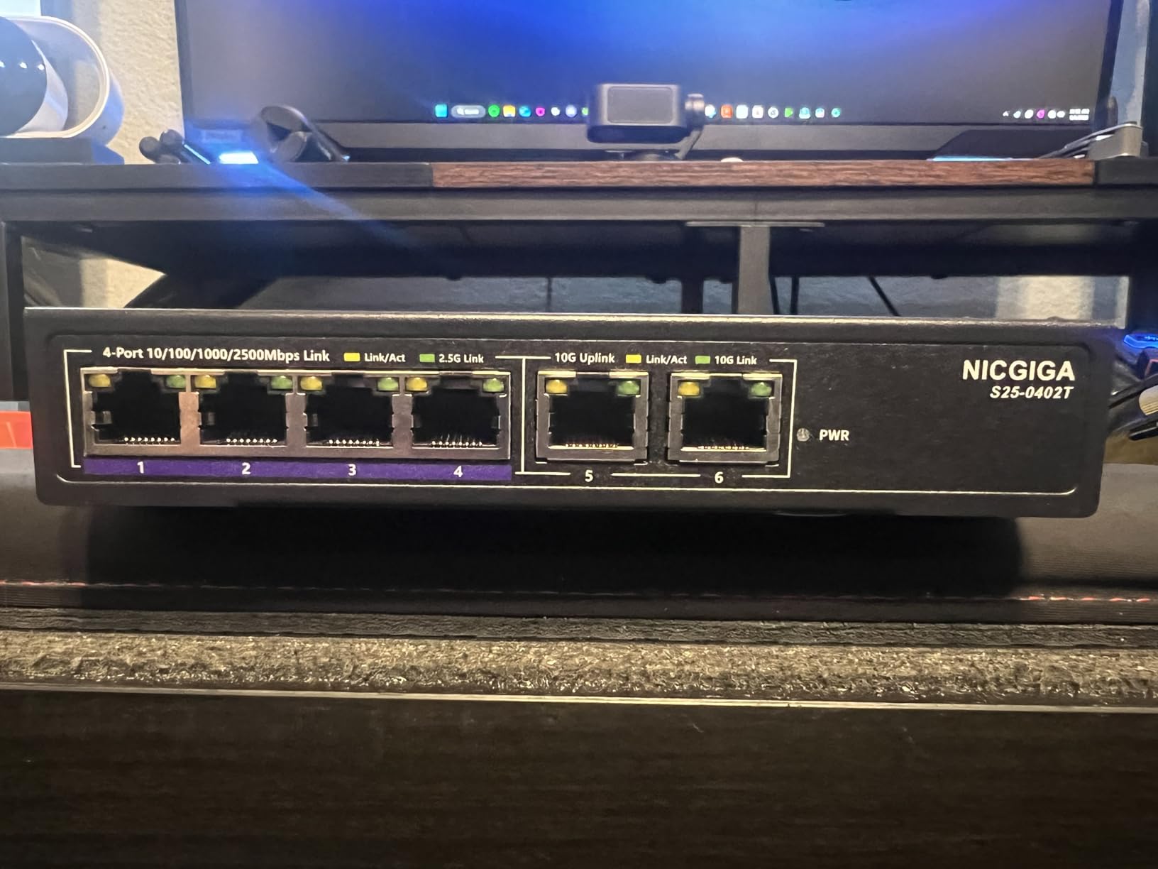 5 Port 10G Ethernet Switch Unmanaged with 5X 10Gb Base-T RJ45 Ports, NICGIGA 10Gbps Network Switch for 10G NAS, PC, WiFi7 Router customer photo 1