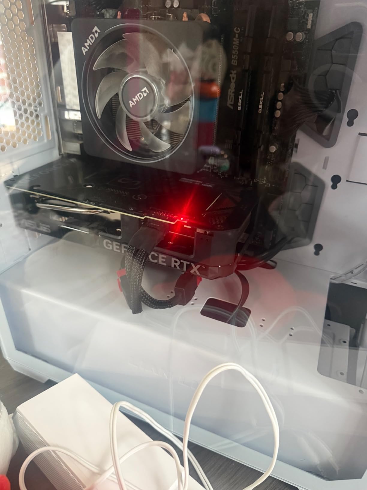 ASUS Dual GeForce RTX™ 4070 Super EVO OC Edition 12GB GDDR6X (PCIe 4.0, 12GB GDDR6X, DLSS 3, HDMI 2.1a, DisplayPort 1.4a, 2.5-Slot Design) customer photo 2