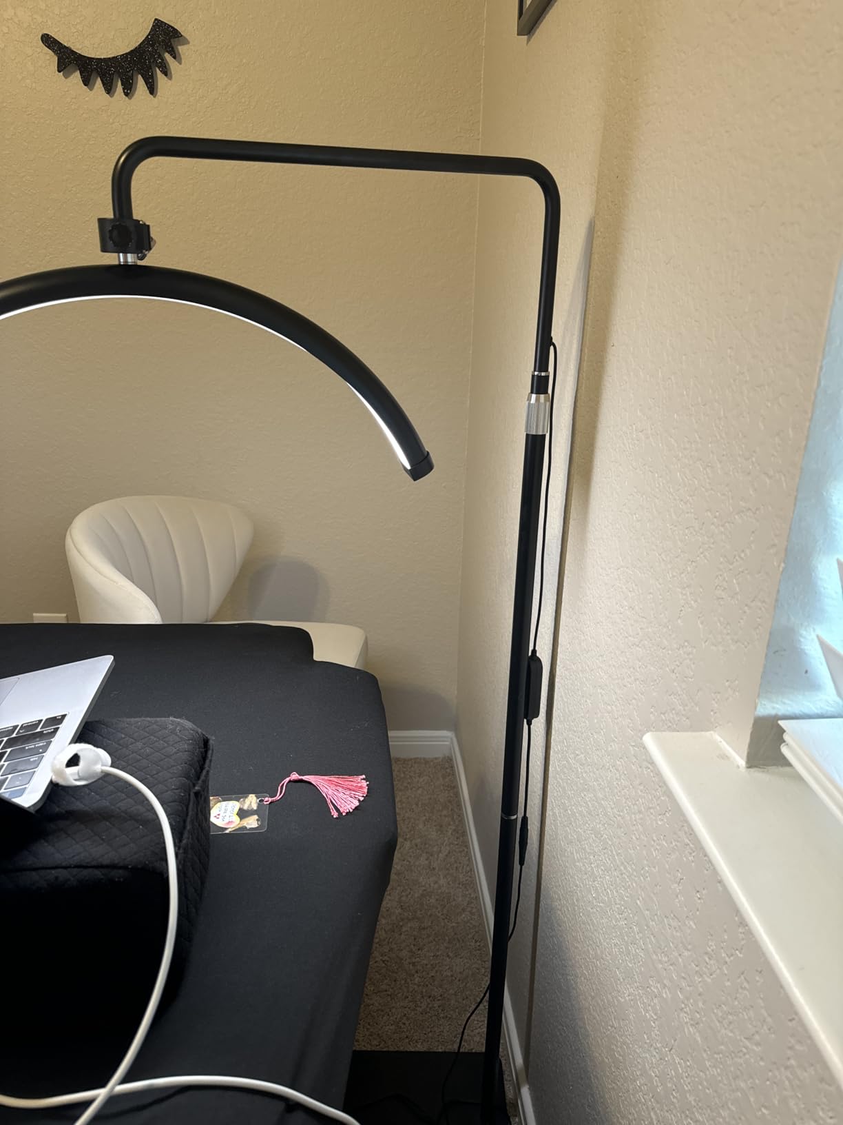 Half Moon LED Floor Light - Professional Shadow-Free Lamp for Lash Techs, Estheticians & Tattoo Artists | Dimmable for Eyelash Extensions, Nail Art customer photo 1
