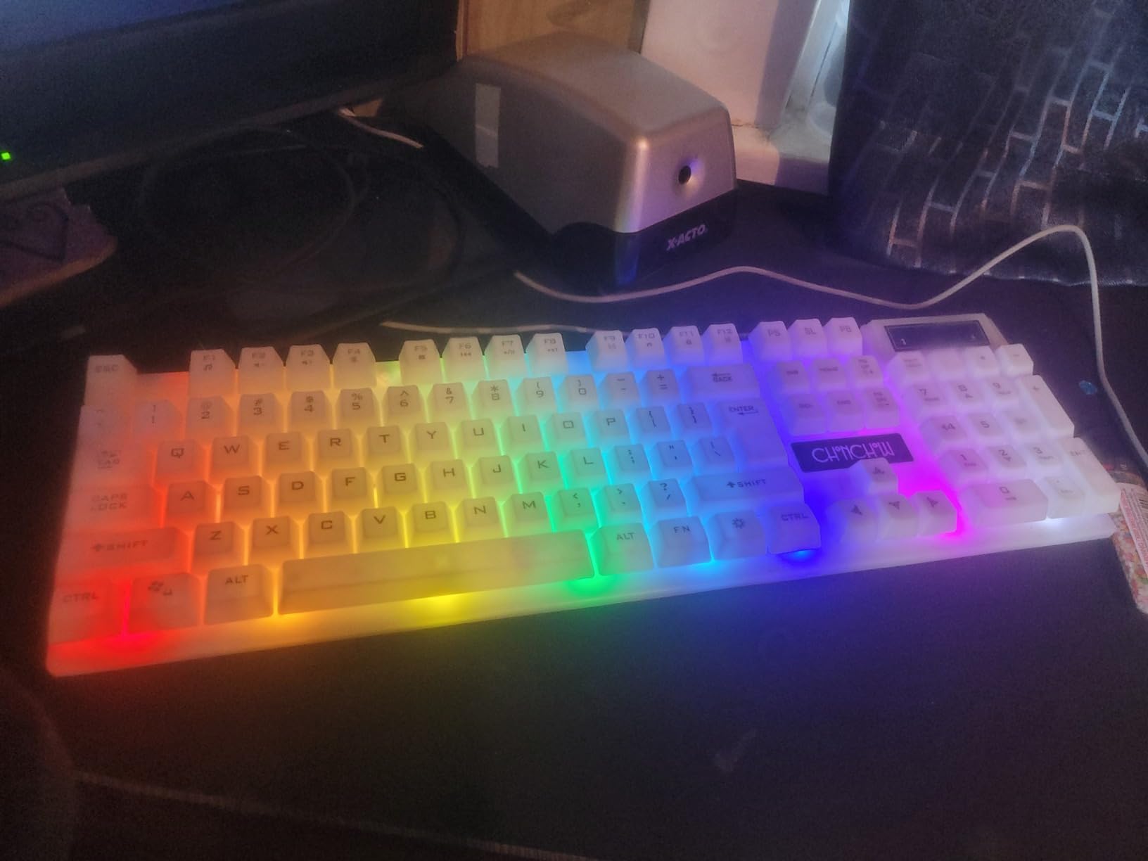 CHONCHOW RGB Gaming Keyboard and Mouse Combo,USB Wired Custom Clear Keyboards, Rainbow LED Backlight Transparent Keyboard Mouse Set for Computer Windows PC PS4 Xbox Laptop customer photo 2