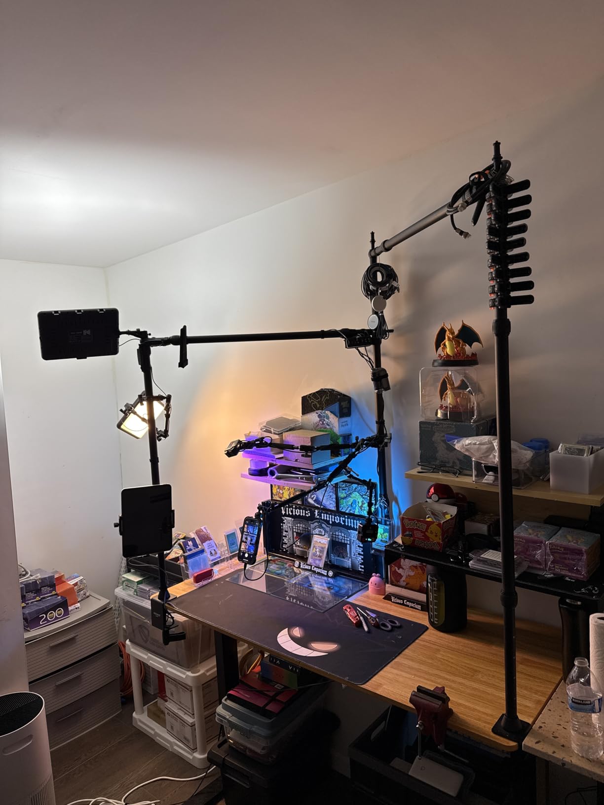 NEEWER Overhead Camera Mount Rig with Dual Ball Head Super Clamp/Phone Holder/C Clamp for Desktop Top Down Shots, Metal Multi Device Mount Platform, NK003 customer photo 2