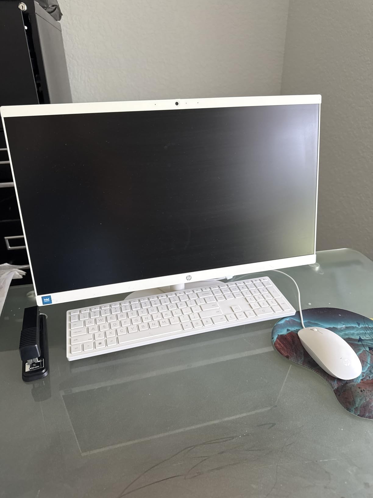 HP 22 inch All-in-One Desktop PC, FHD Display, Intel N200, 8 GB RAM, 256 GB SSD, Intel UHD Graphics, Windows 11 Home, 22-dg0012 (2024) customer photo 1