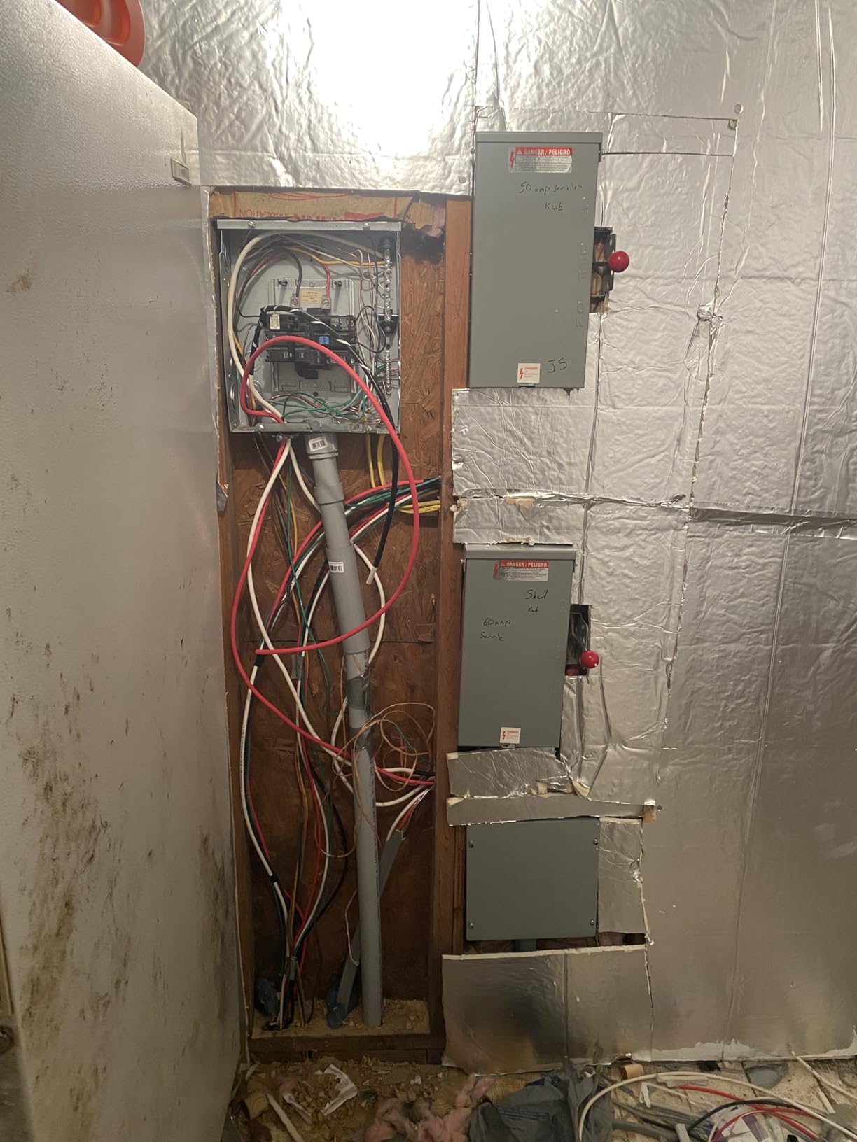 100A Generator Transfer Switch, 24000W General-Duty Double-Throw Safety Switch, 120/240-Volt Transfer Switches, NEMA 3R Standards customer photo 2