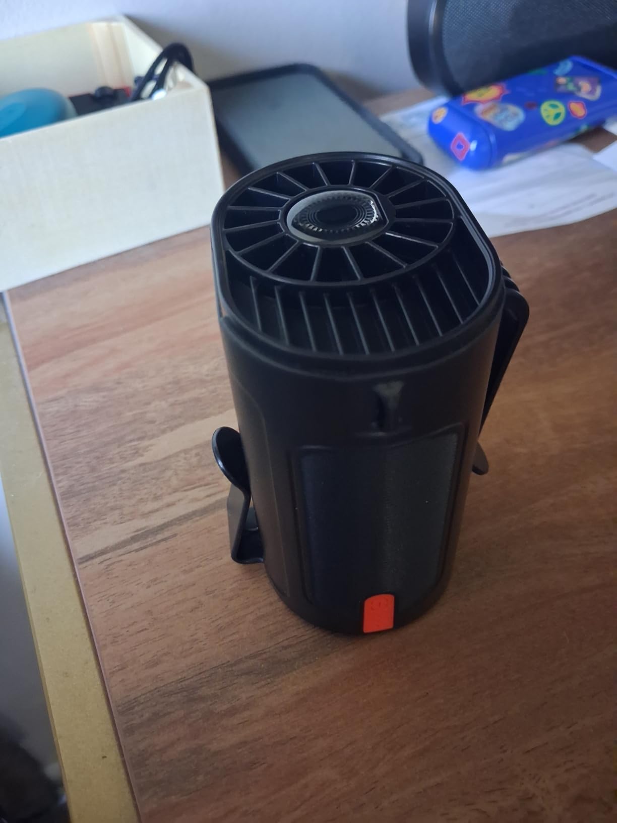 2026 AI Portable Fan Rechargeable, 4-Speed 6600RPM Strong Airflow, Personal Waist Fan with up to 25H of Working Time, Hands-Free Hanging Neck Fan, Wearable Belt Fan for Camping, Outdoor, Jobsite customer photo 1